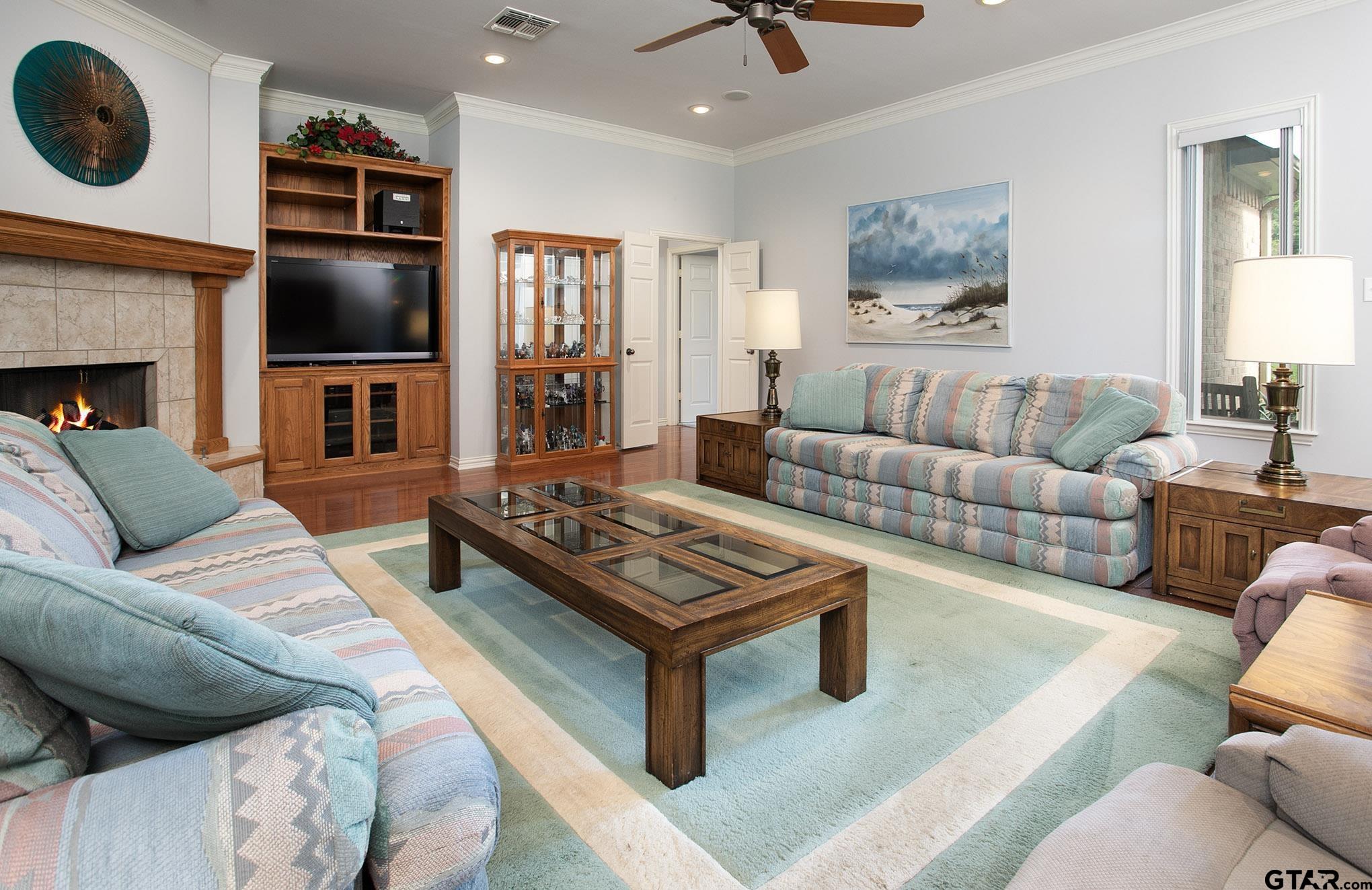 Flint, Texas, 75762, United States, 4 Bedrooms Bedrooms, ,4 BathroomsBathrooms,Residential,For Sale,1817610