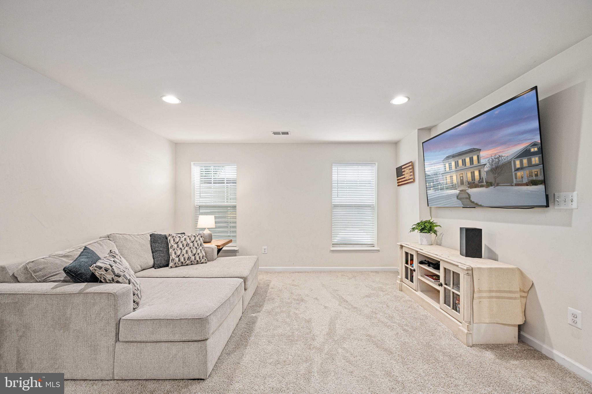 Stafford, Virginia, 22554, United States, 4 Bedrooms Bedrooms, ,4 BathroomsBathrooms,Residential,For Sale,2015335