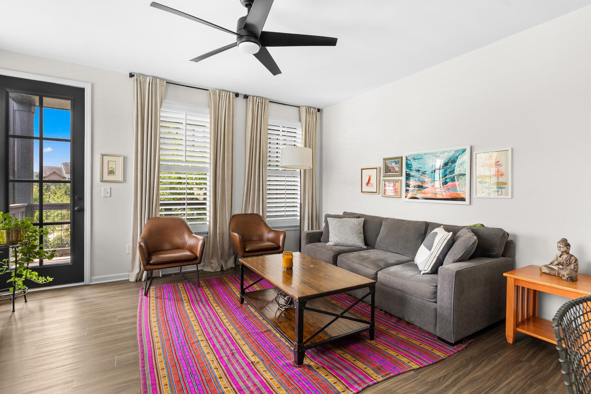  End-Unit Townhome in Premier BeltLine Community - 物件實景