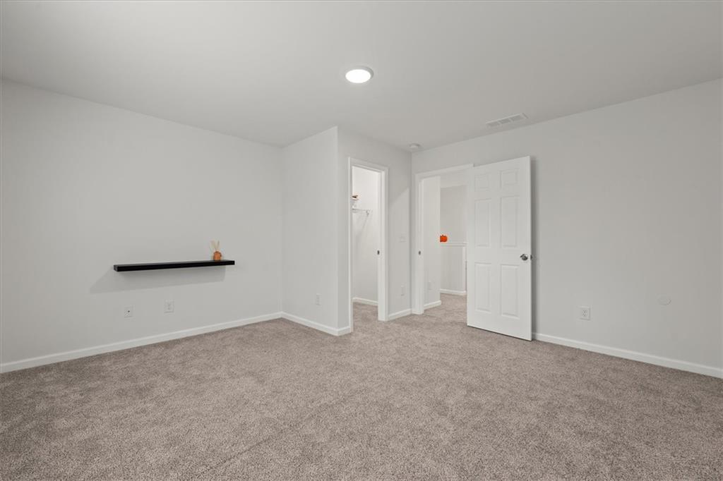 Hampton, Georgia, 30228, United States, 5 Bedrooms Bedrooms, ,4 BathroomsBathrooms,Residential,For Sale,1956814