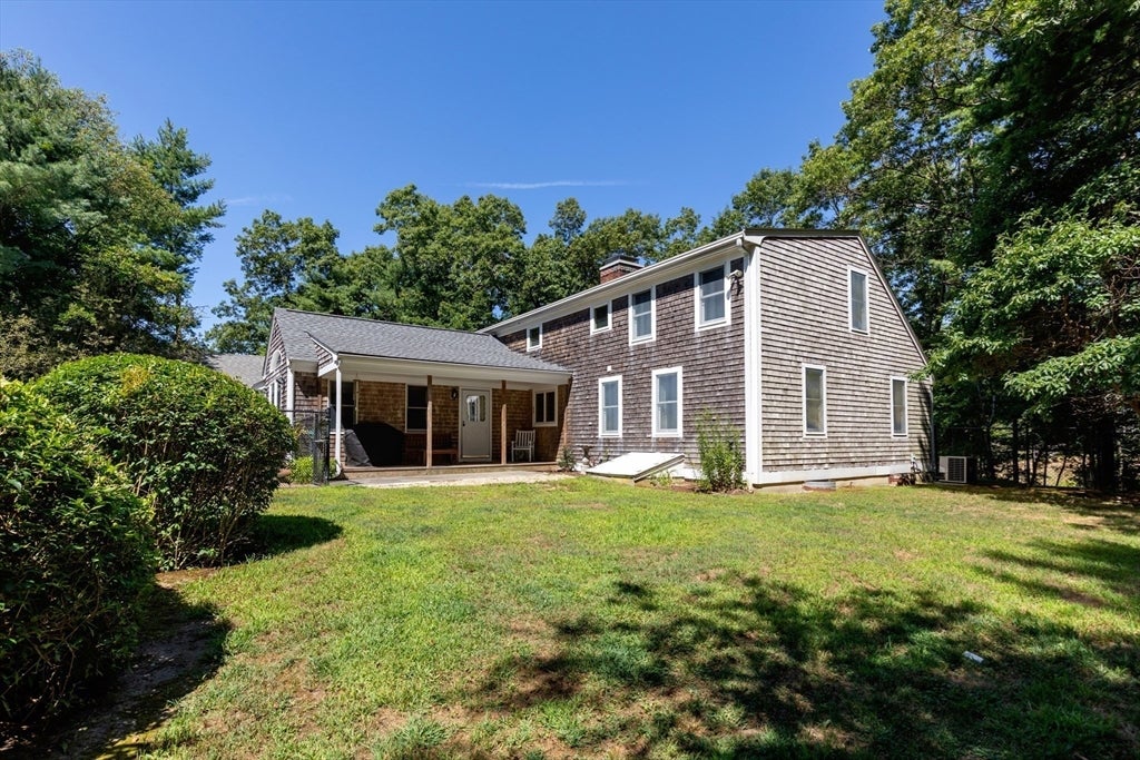Carver, Massachusetts, 02330, United States, 3 Bedrooms Bedrooms, ,3 BathroomsBathrooms,Residential,For Sale,1929096