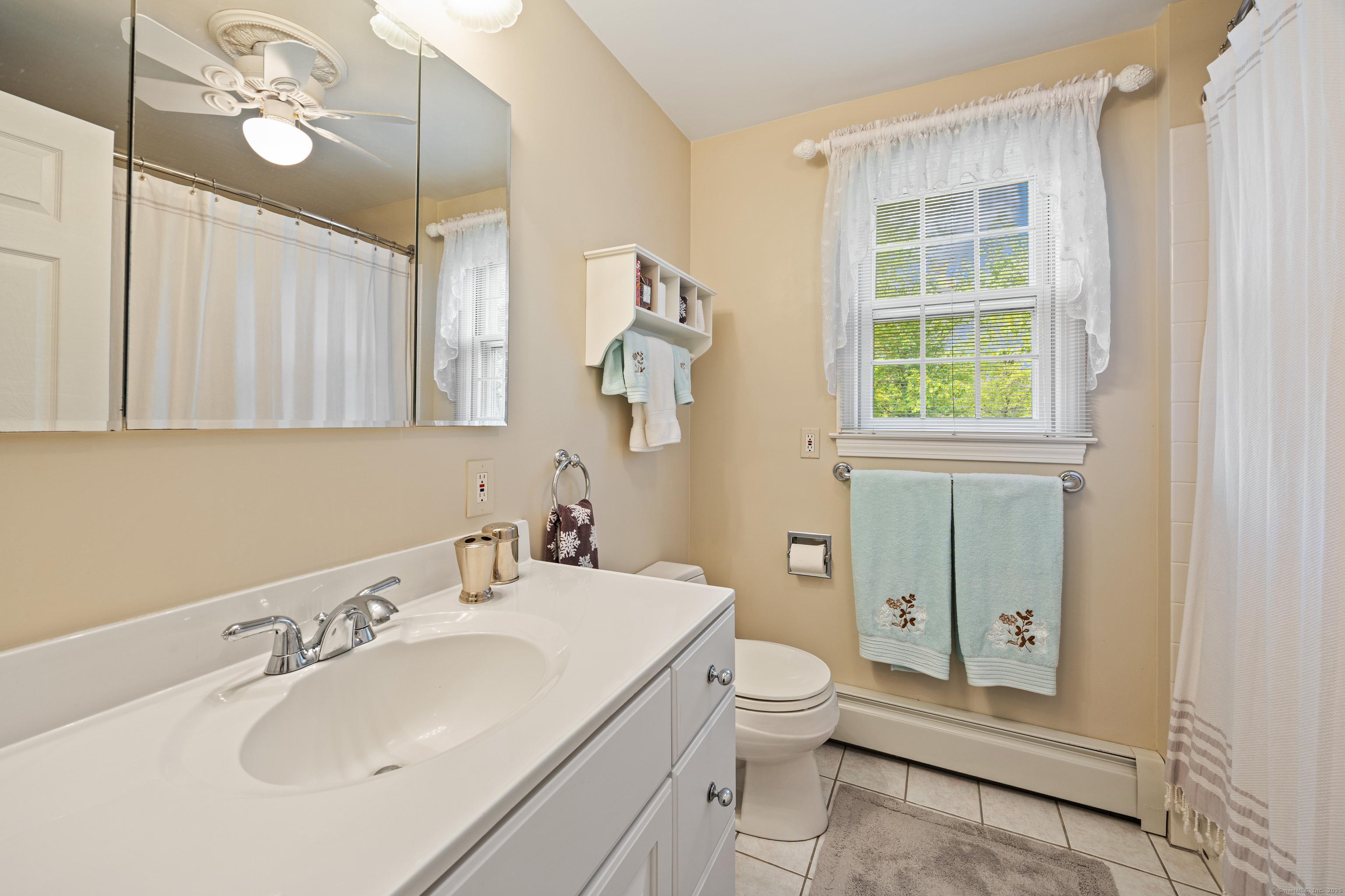 Old Saybrook, Connecticut, 06475, United States, 3 Bedrooms Bedrooms, ,2 BathroomsBathrooms,Residential,For Sale,1937949