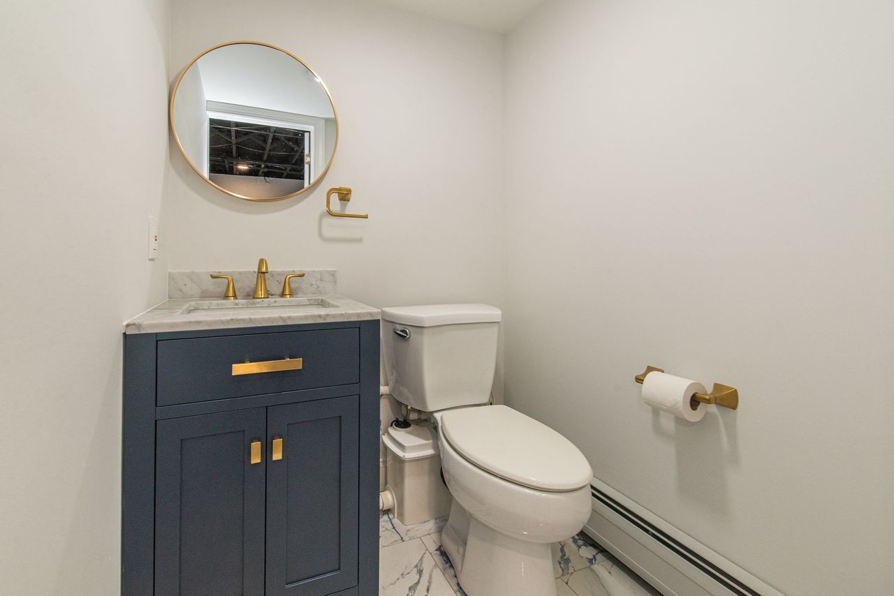 Fairfield, New Jersey, 07004, United States, 4 Bedrooms Bedrooms, ,5 BathroomsBathrooms,Residential,For Sale,2005992