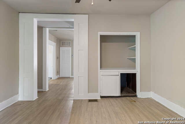 San Antonio, Texas, 78204, United States, ,Residential,For Sale,1813516