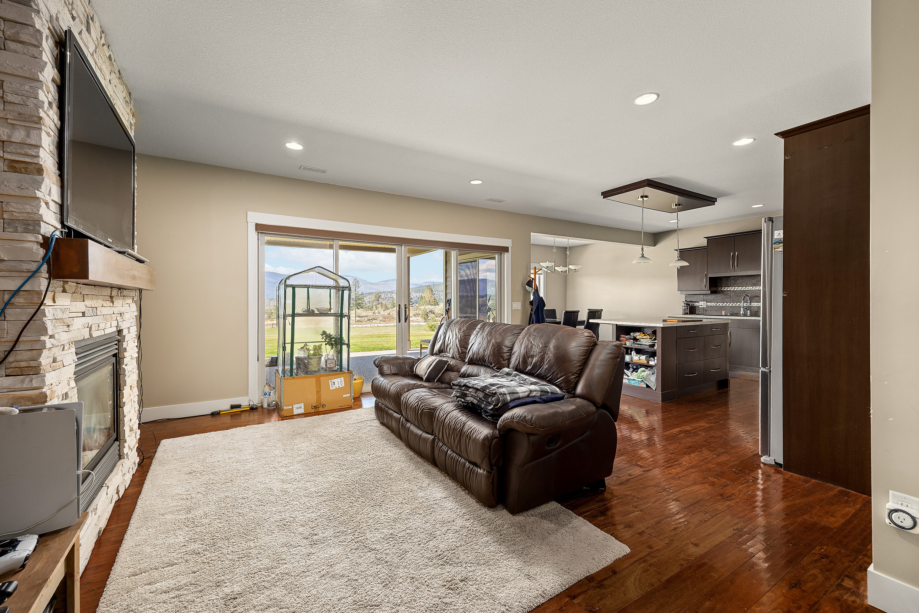  Lakeview Estate - 物件實景