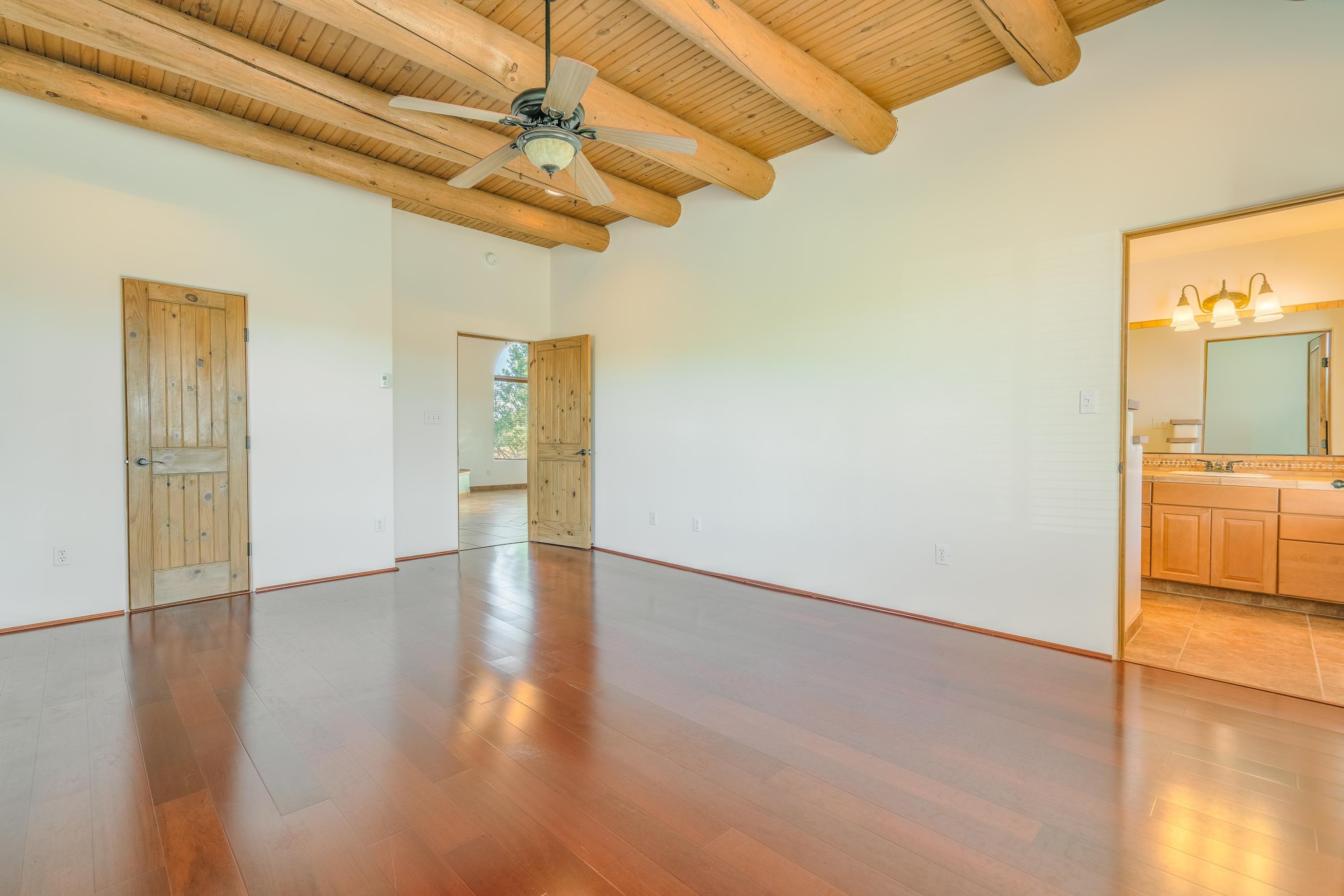 Arroyo Hondo, New Mexico, 87513, United States, 2 Bedrooms Bedrooms, ,2 BathroomsBathrooms,Residential,For Sale,1995561