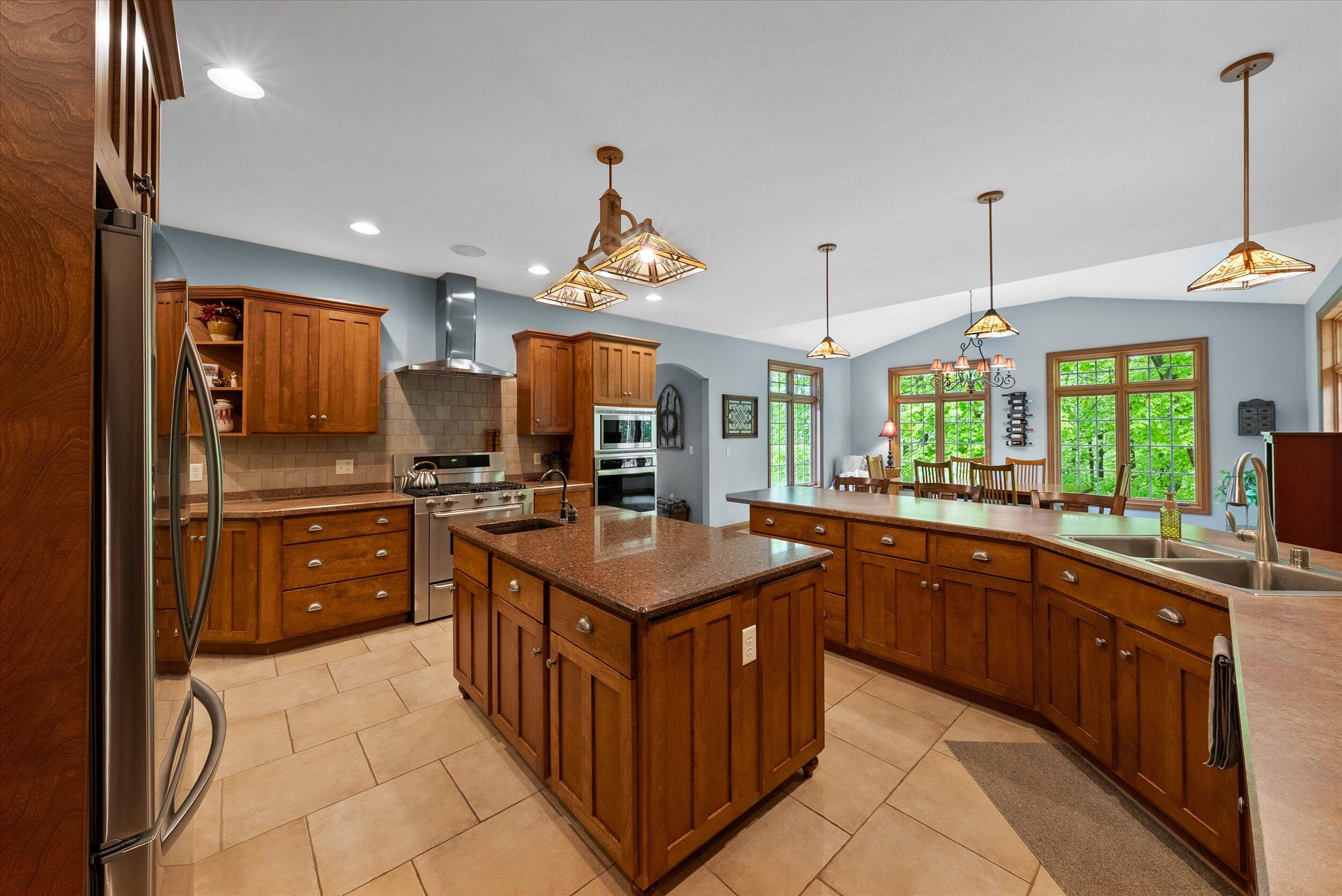 West Bend, Wisconsin, 53095, United States, 4 Bedrooms Bedrooms, ,4 BathroomsBathrooms,Residential,For Sale,1847652