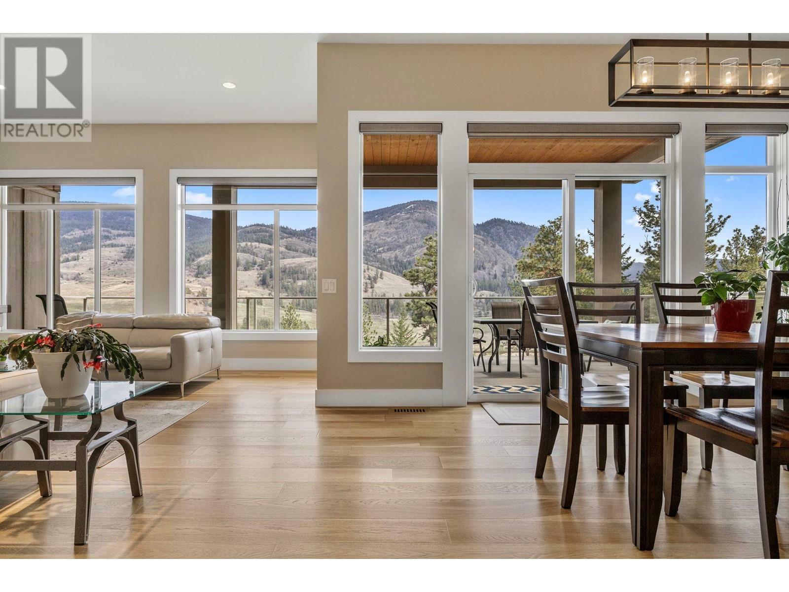 KELOWNA, British Columbia, V1P 1T1, CA, 4 Bedrooms Bedrooms, ,3 BathroomsBathrooms,Residential,For Sale,1837961