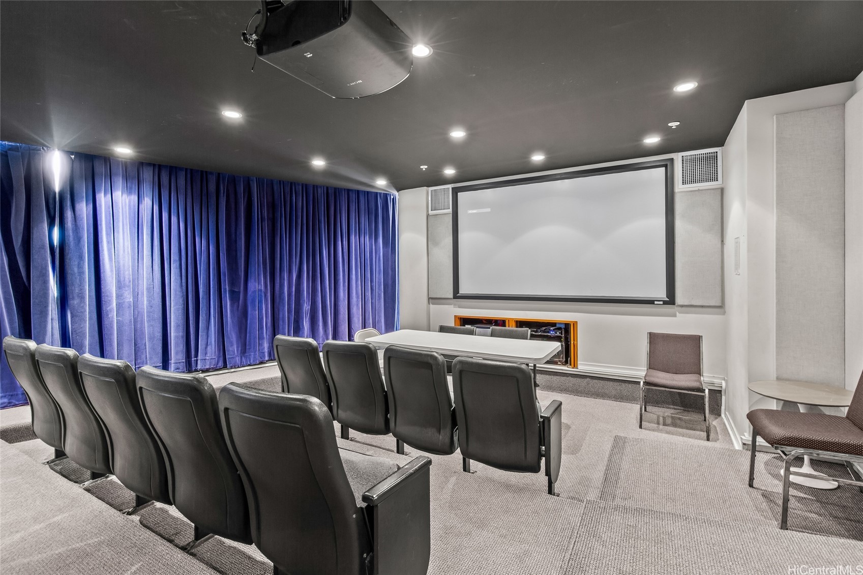 Honolulu, Hawaii, 96814, United States, 2 Bedrooms Bedrooms, ,2 BathroomsBathrooms,Residential,For Sale,2003037