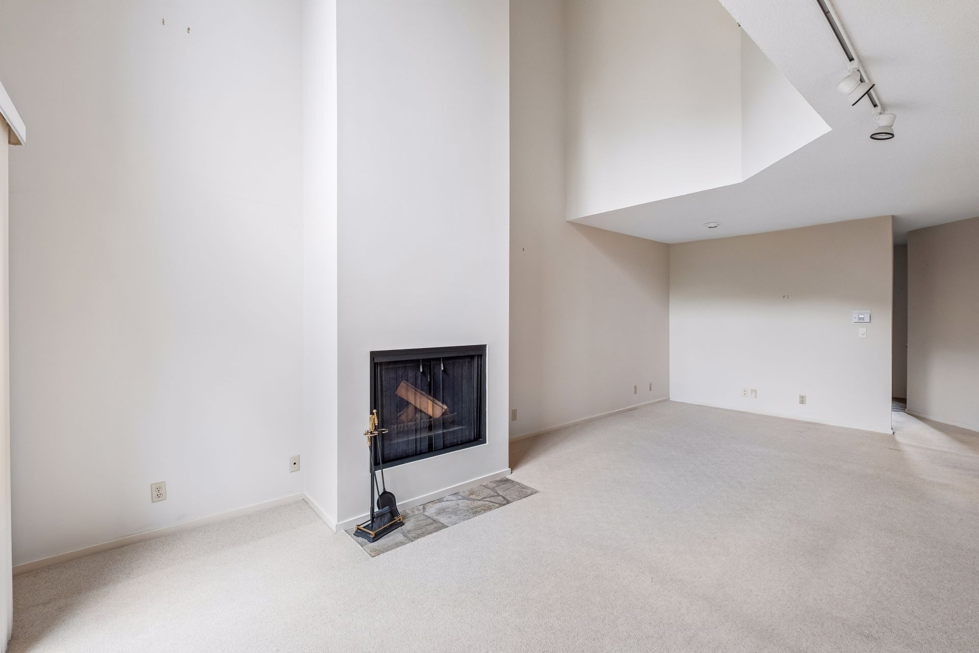  Effortless Townhome Living in the Heart of the City - 物件實景