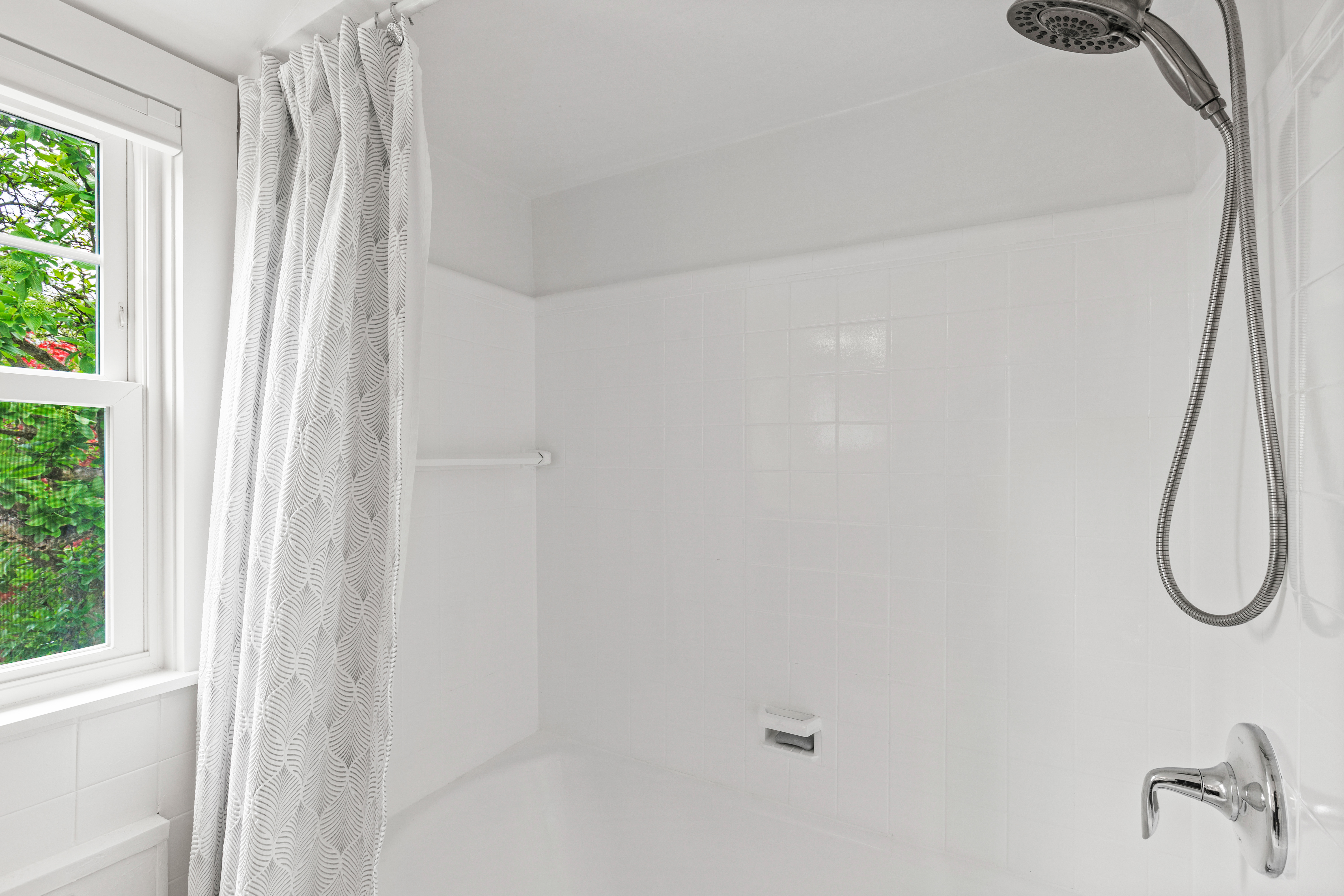  Delightful, Move-In Ready Colonial - 物件實景