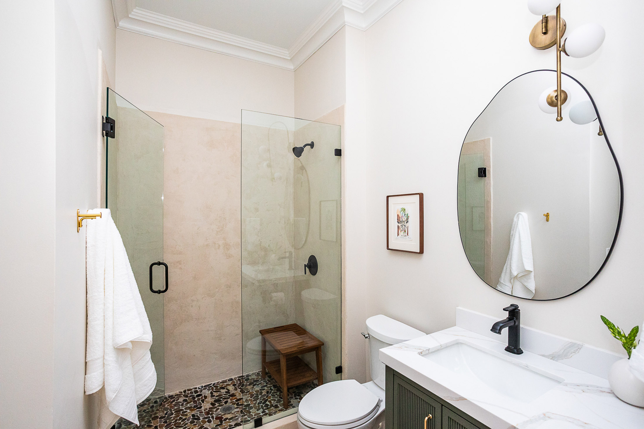  Stunning Designer Transformed Home in Sought-after Gated Vinings Community - 物件實景