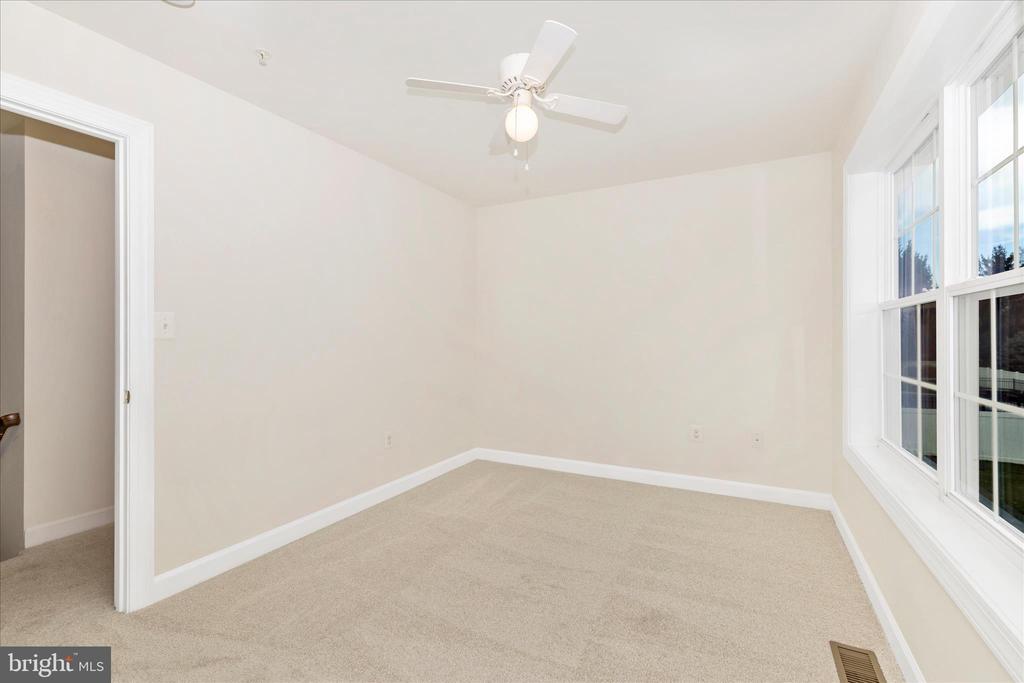 Frederick, Maryland, 21702, United States, 4 Bedrooms Bedrooms, ,3 BathroomsBathrooms,Residential,For Sale,1987380