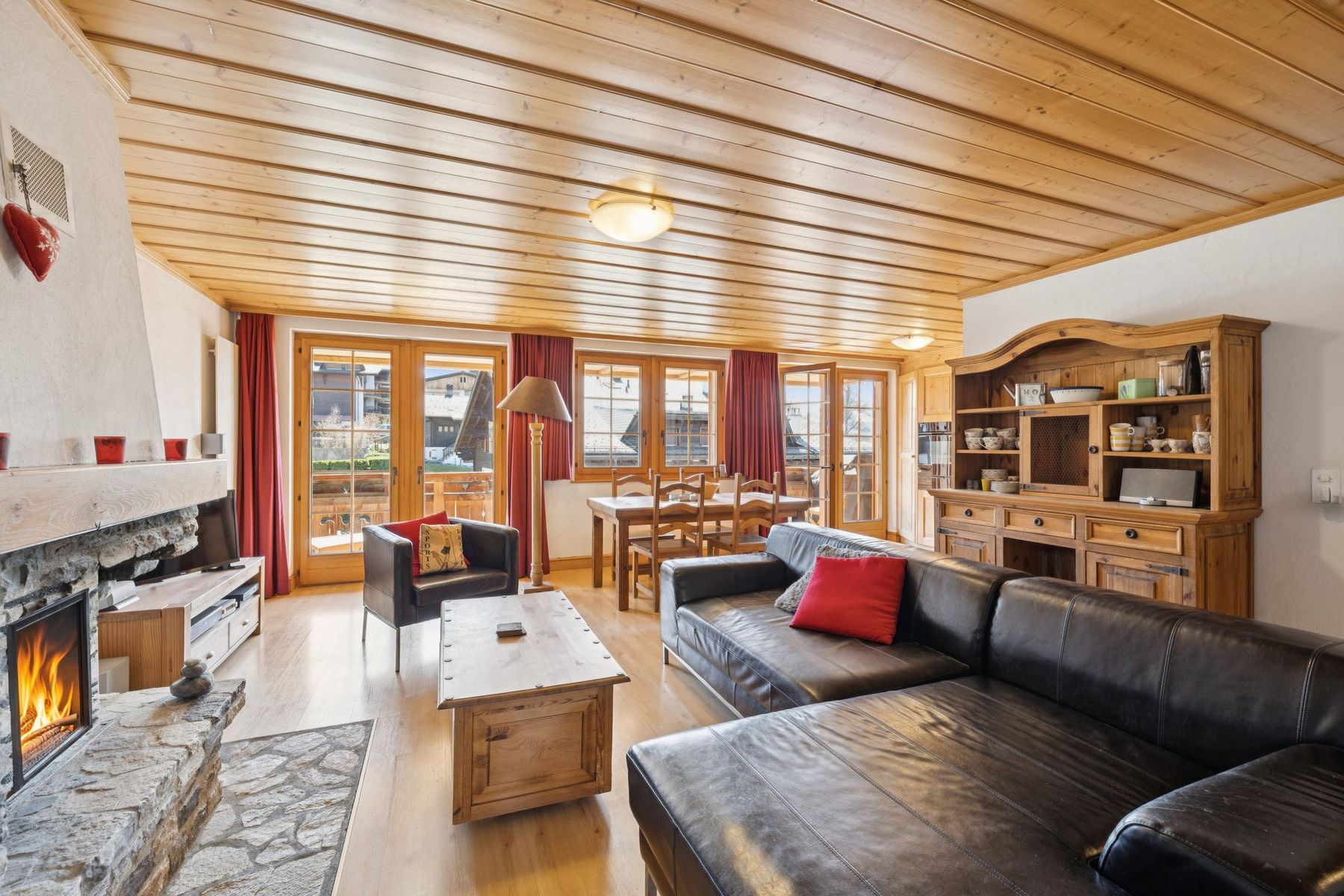  Villars, prime location 3.5p with cachet, large balcony, lovely view and parking - 物件實景