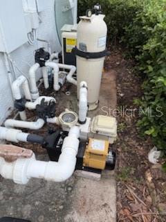 Bradenton, Florida, 34202, United States, 5 Bedrooms Bedrooms, ,5 BathroomsBathrooms,Residential,For Sale,1873833