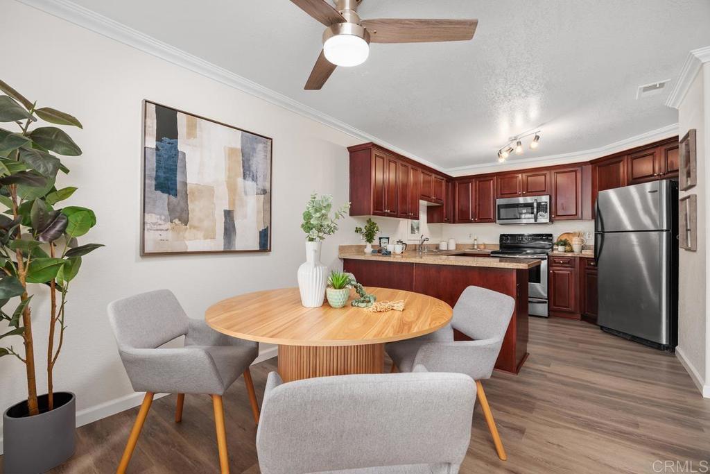 Oceanside, California, 92056, United States, 2 Bedrooms Bedrooms, ,2 BathroomsBathrooms,Residential,For Sale,1958982