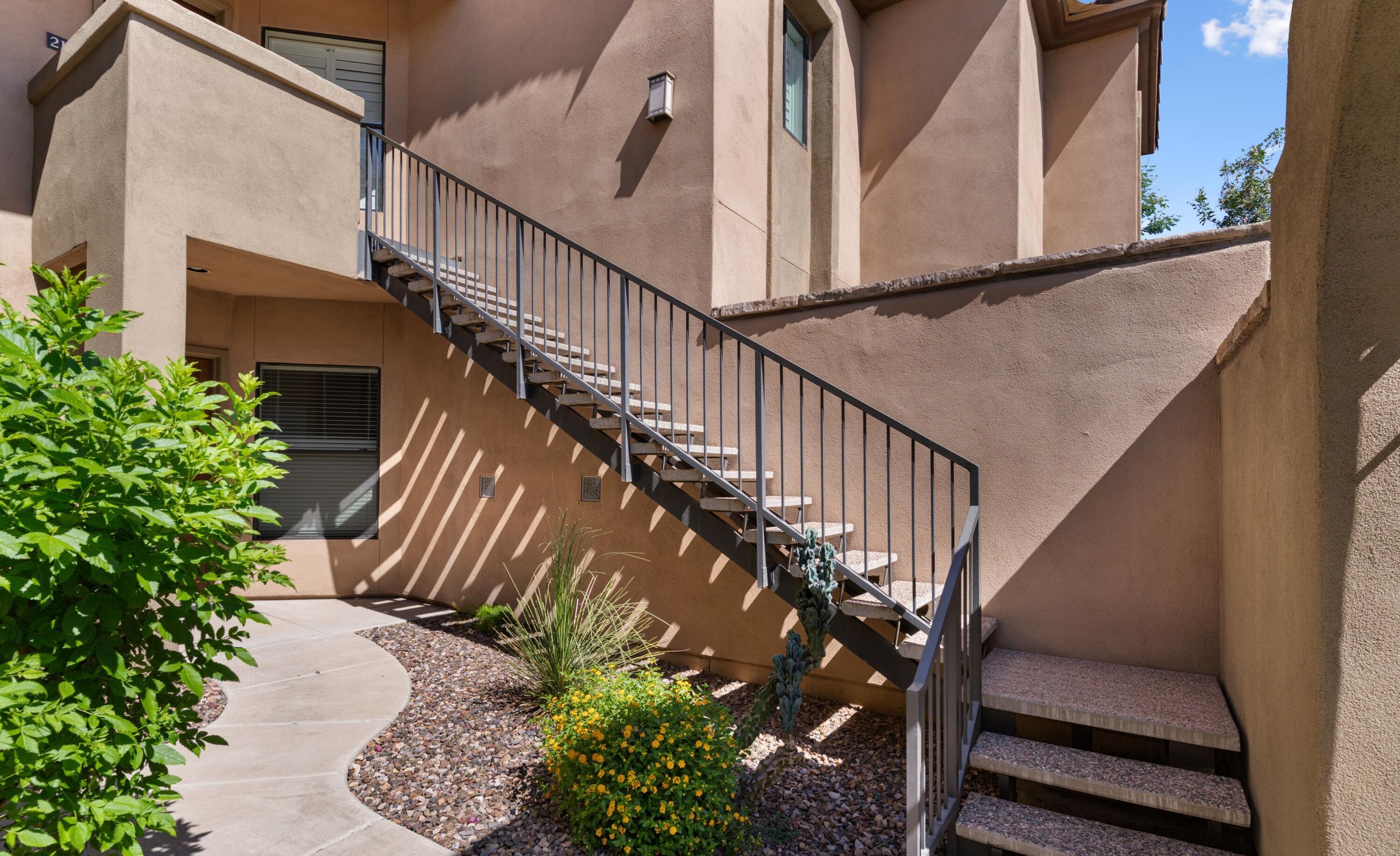  7027 N Scottsdale Road  Paradise Valley, AZ - 物件實景