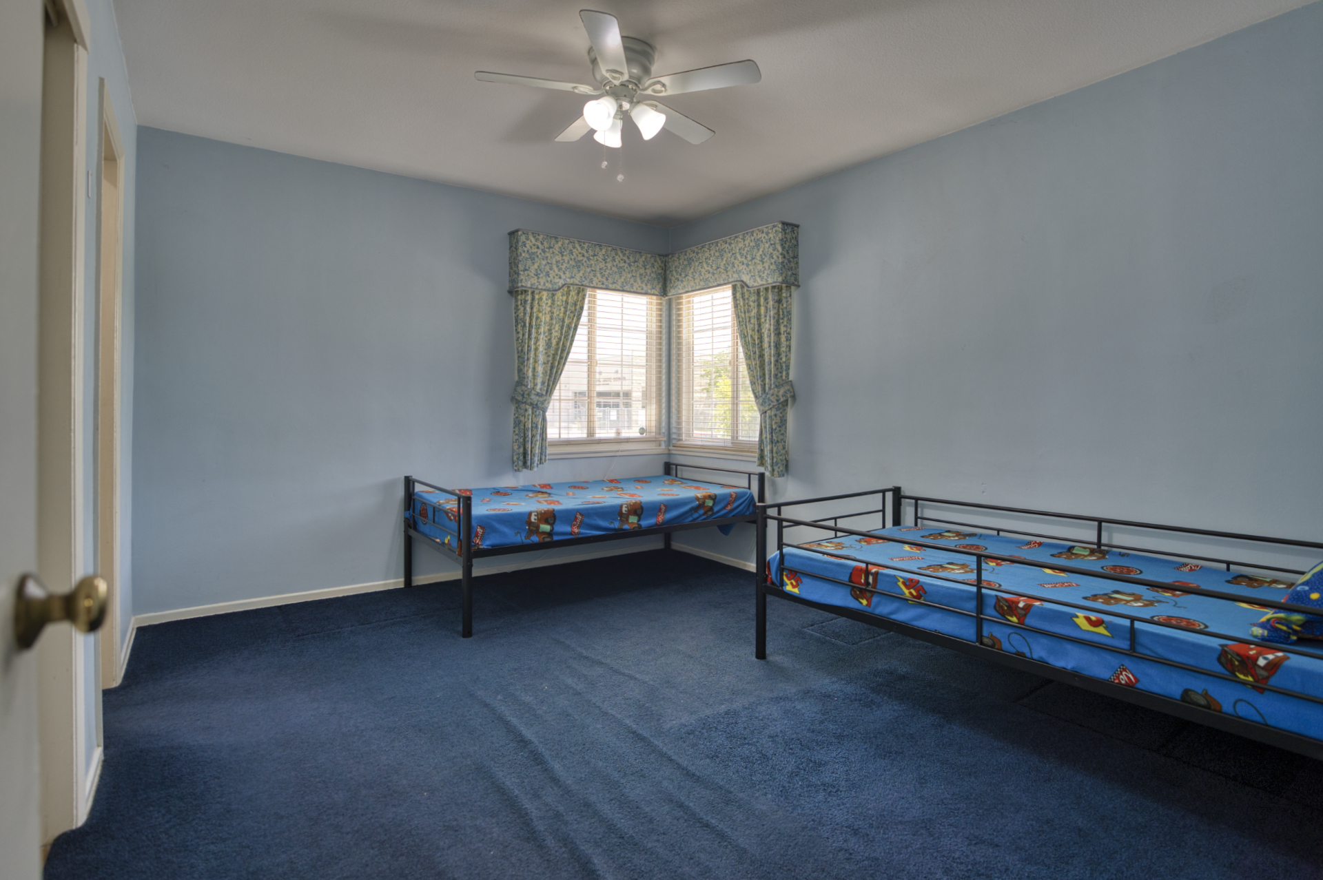 Fullerton, California, 92833, United States, 3 Bedrooms Bedrooms, ,2 BathroomsBathrooms,Residential,For Sale,1904459