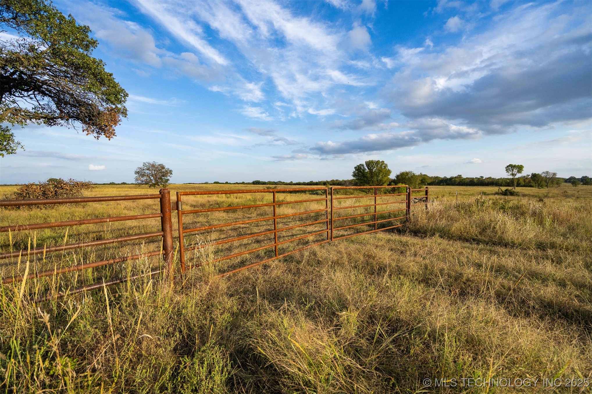 Haskell, Oklahoma, 74436, United States, ,Residential,For Sale,1989173