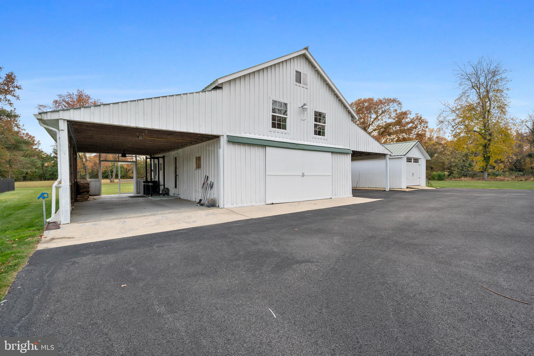 La Plata, Maryland, 20646, United States, 5 Bedrooms Bedrooms, ,4 BathroomsBathrooms,Residential,For Sale,1990245