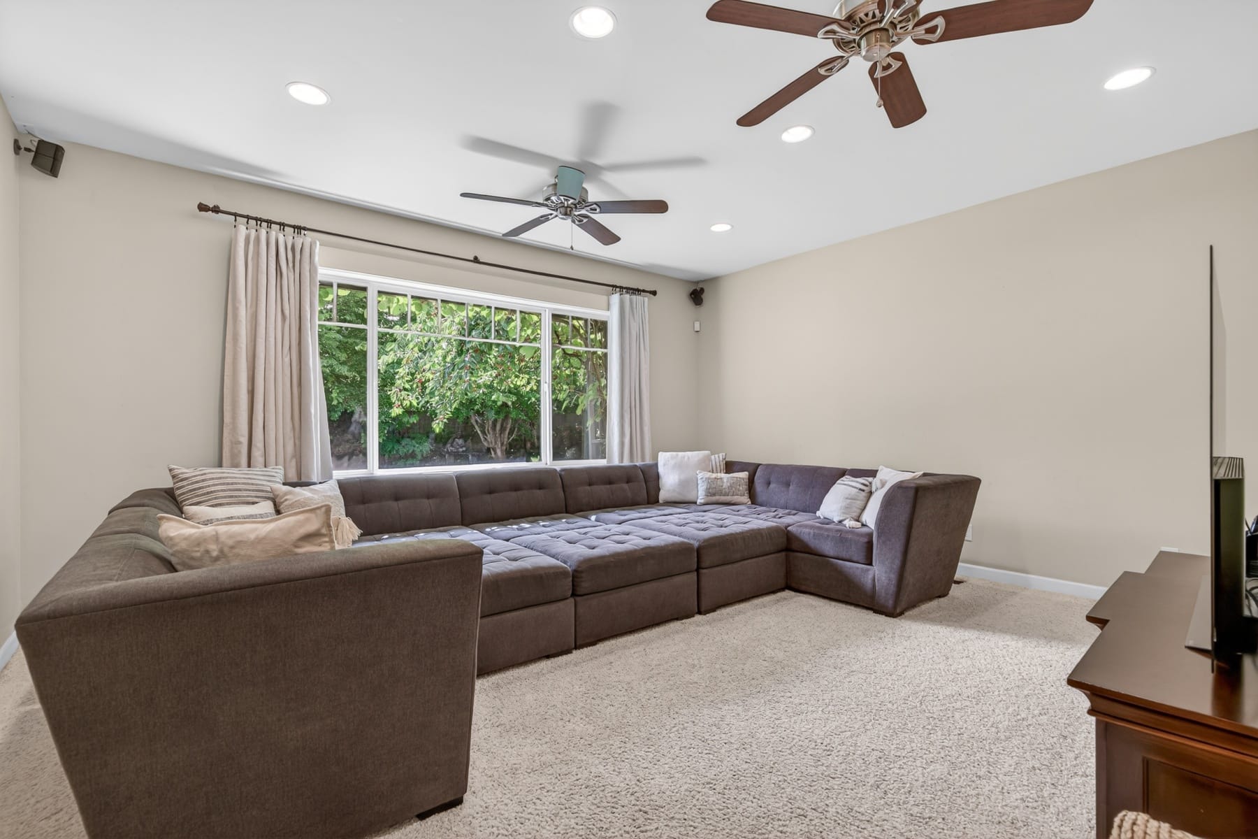  2630 Kerrisdale Ridge Drive Medford, OR 97504 - 物件實景