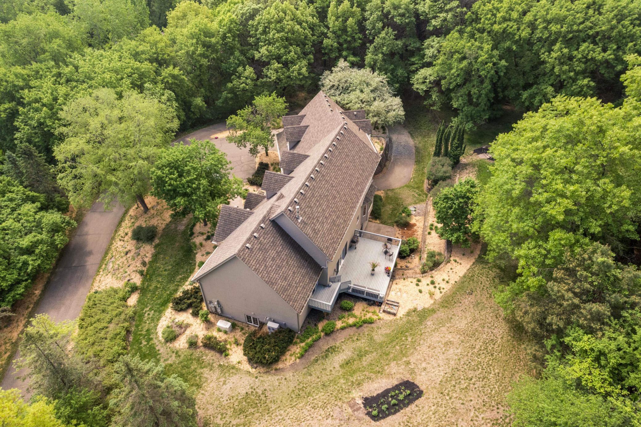 Woodbury, Minnesota, 55129, United States, 5 Bedrooms Bedrooms, ,5 BathroomsBathrooms,Residential,For Sale,1989522