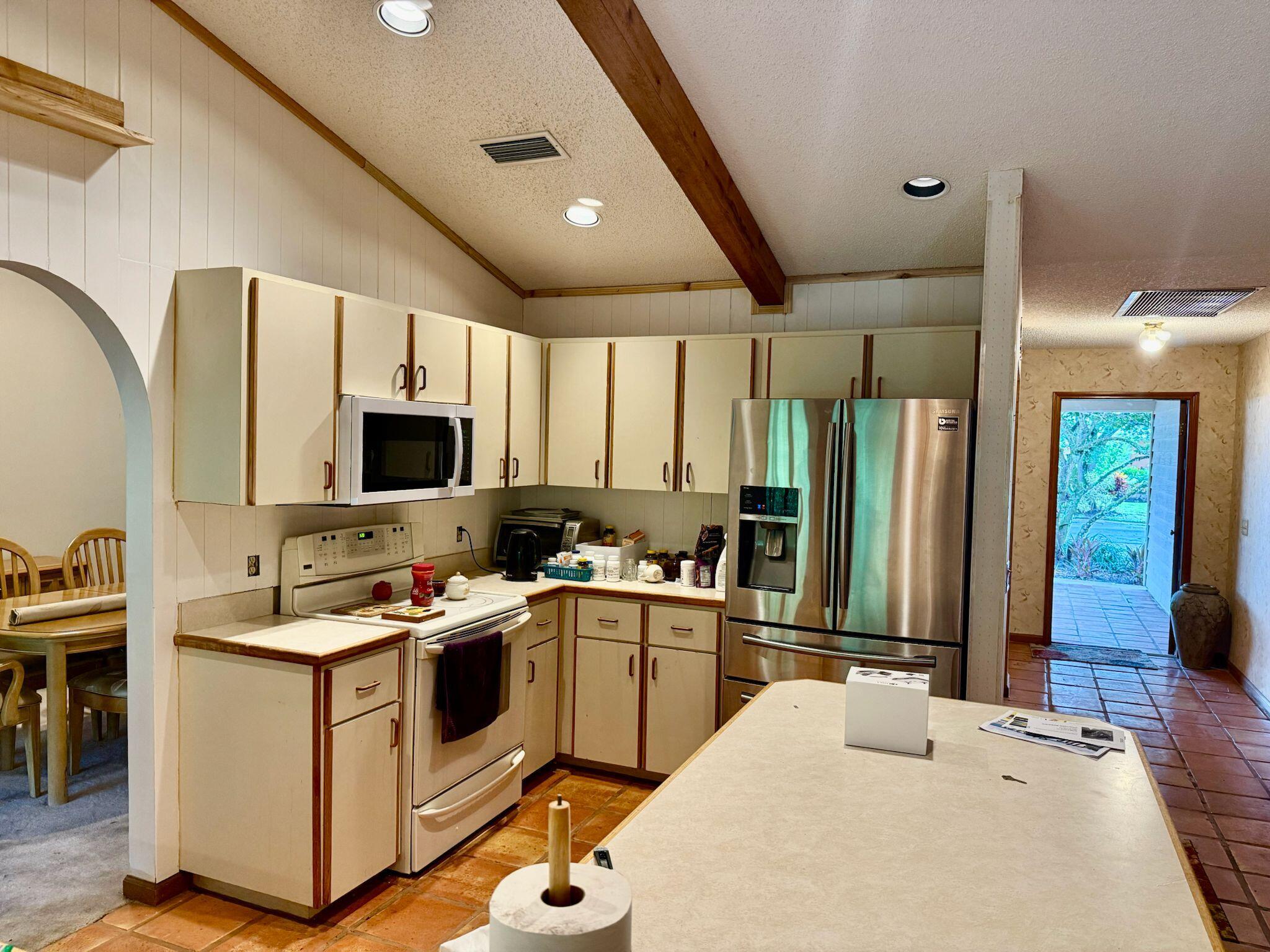 Jupiter, Florida, 33458, United States, 4 Bedrooms Bedrooms, ,3 BathroomsBathrooms,Residential,For Sale,1987806