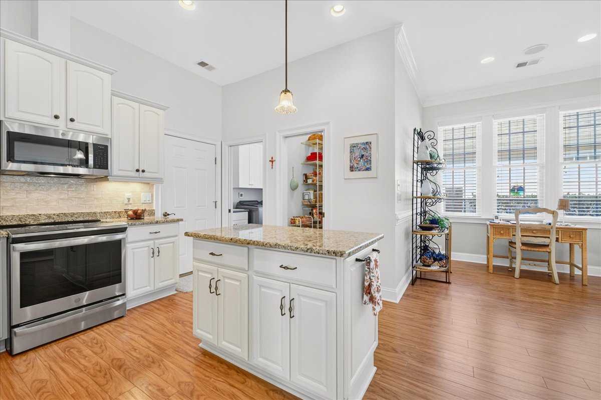 Ocean Isle Beach, North Carolina, 28469, United States, 3 Bedrooms Bedrooms, ,2 BathroomsBathrooms,Residential,For Sale,1992118