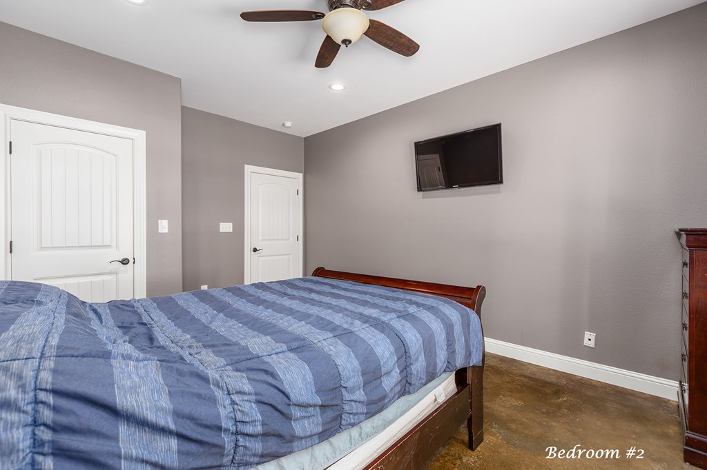 Etoile, Texas, 75944, United States, 3 Bedrooms Bedrooms, ,2 BathroomsBathrooms,Residential,For Sale,1989857