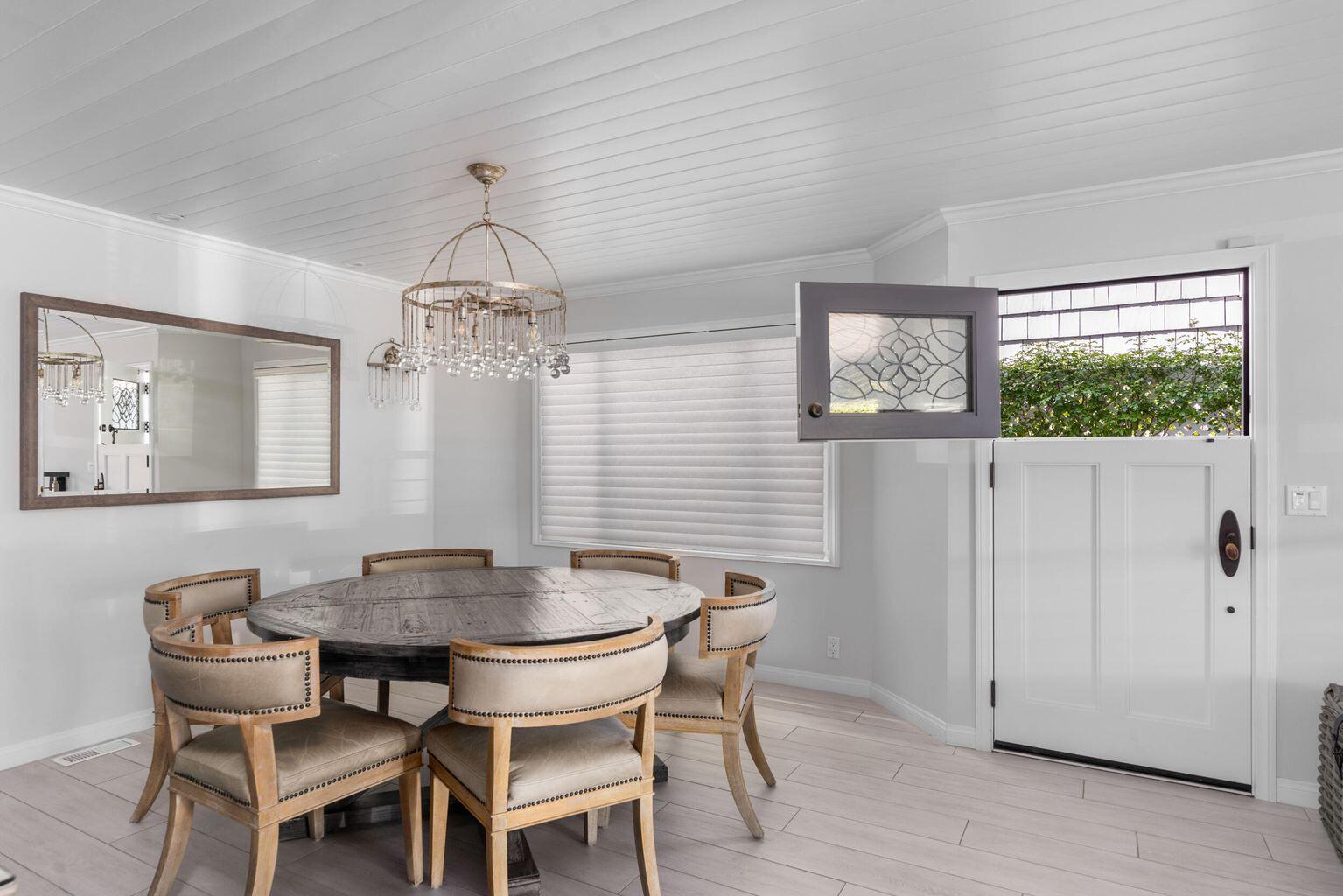 Newport Beach, California, 92661, United States, 4 Bedrooms Bedrooms, ,4 BathroomsBathrooms,Residential,For Sale,1849950