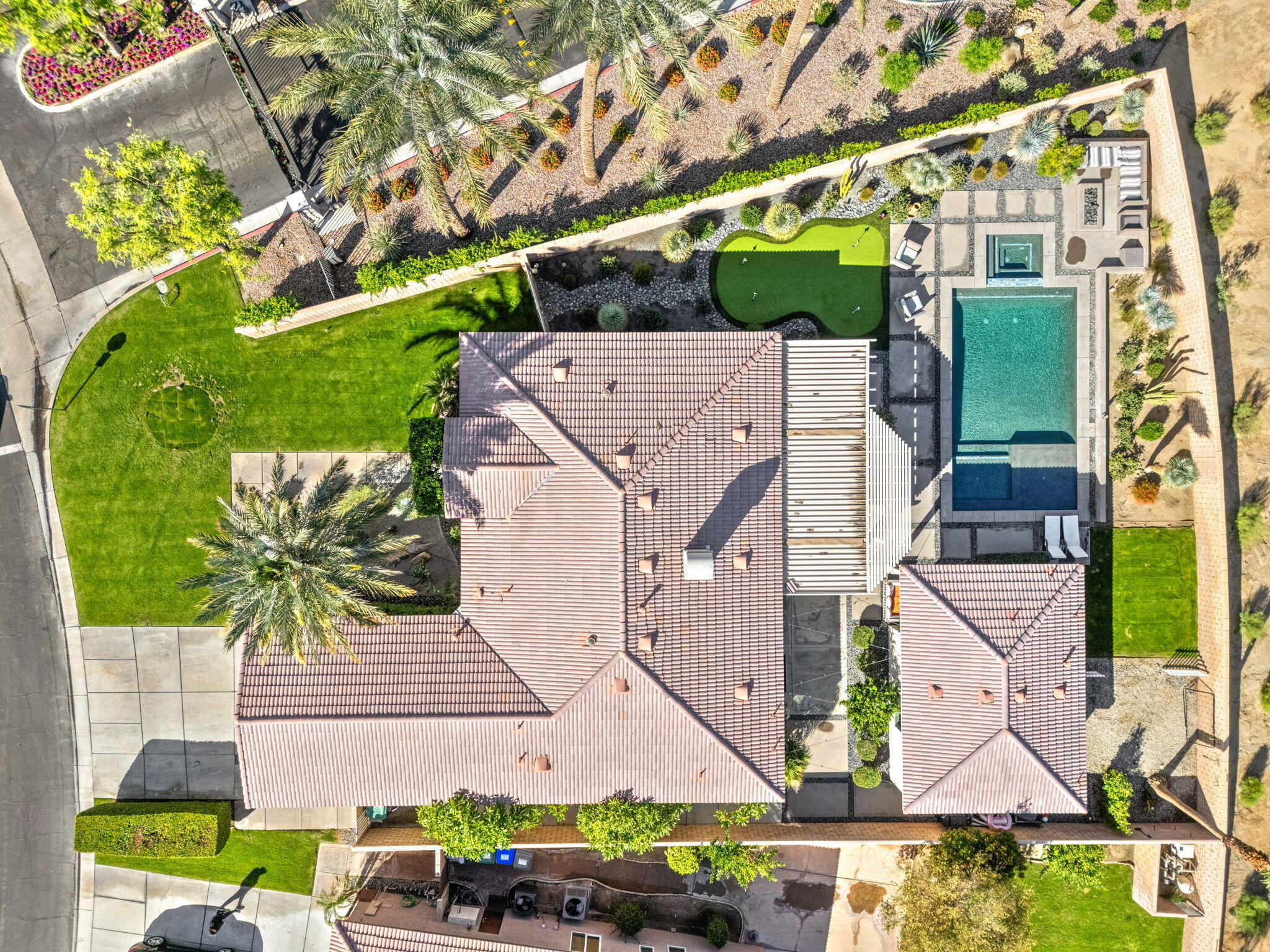 La Quinta, California, 92253, United States, 5 Bedrooms Bedrooms, ,3 BathroomsBathrooms,Residential,For Sale,1998389