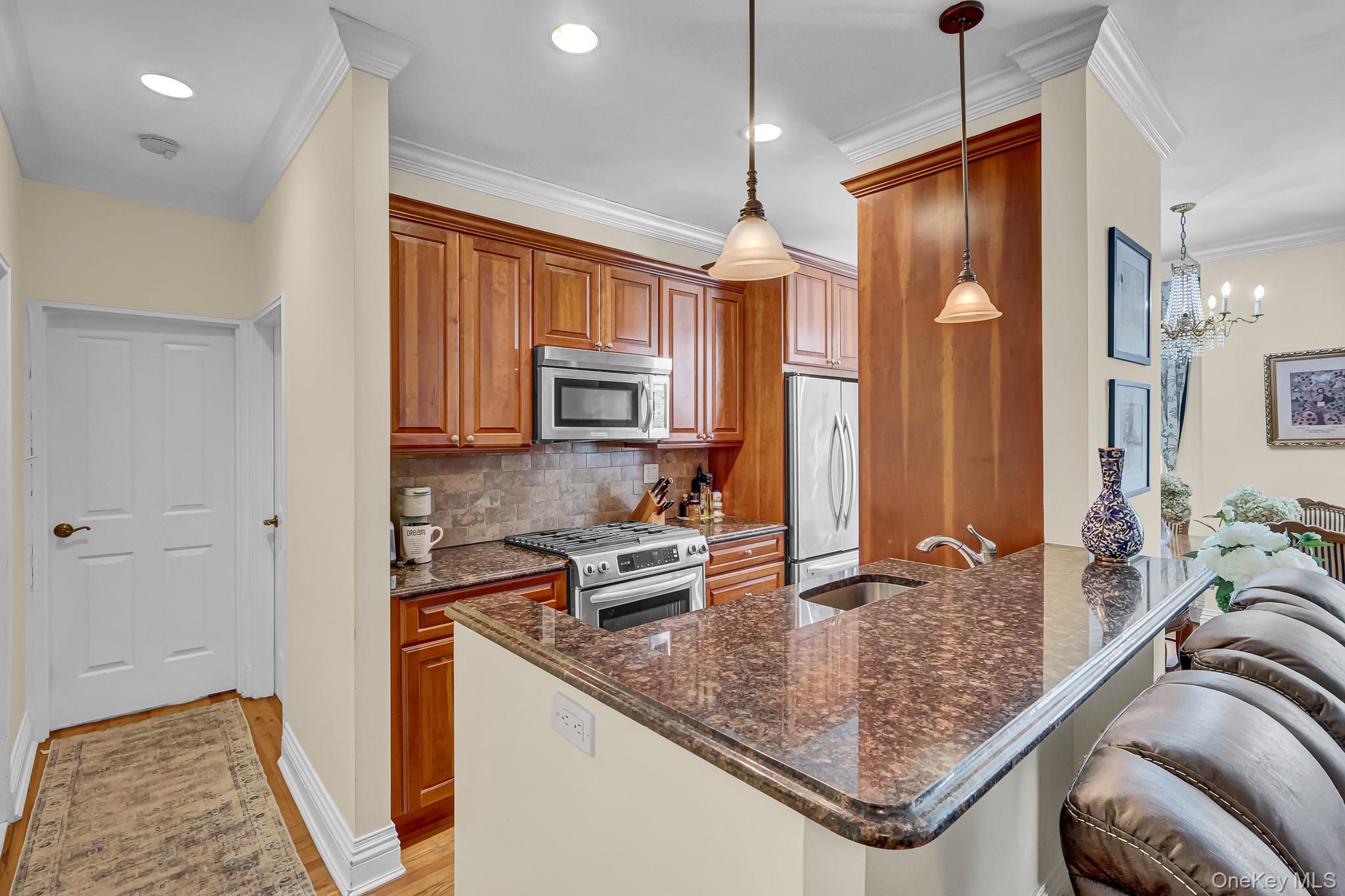 111 7th Street, Garden City, NY, 11530 - 物件實景