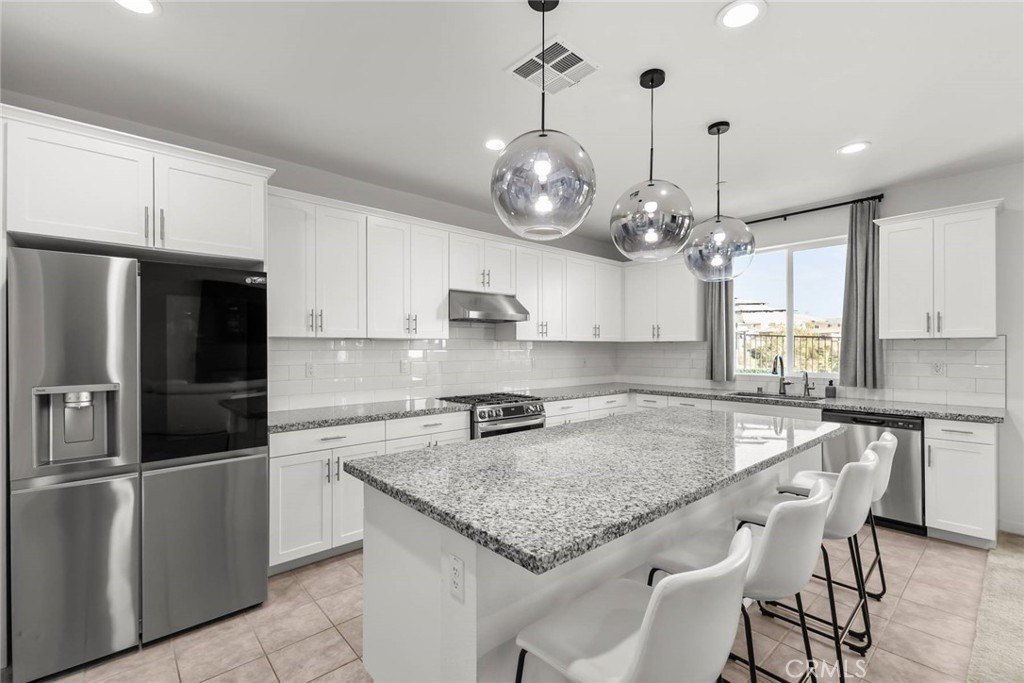 Beaumont, California, 92223, United States, 4 Bedrooms Bedrooms, ,3 BathroomsBathrooms,Residential,For Sale,1981023