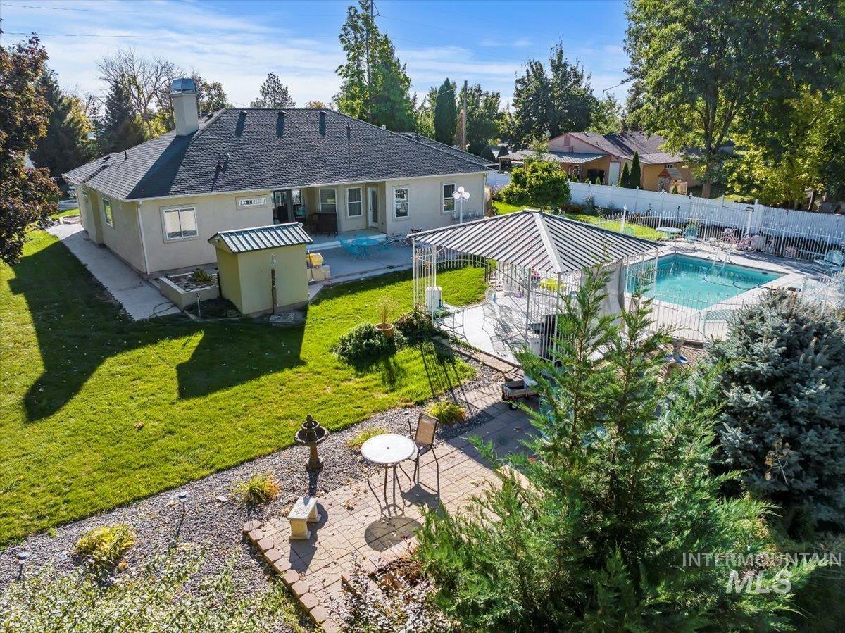 Nampa, Idaho, 83686-8635, United States, 4 Bedrooms Bedrooms, ,4 BathroomsBathrooms,Residential,For Sale,1907739