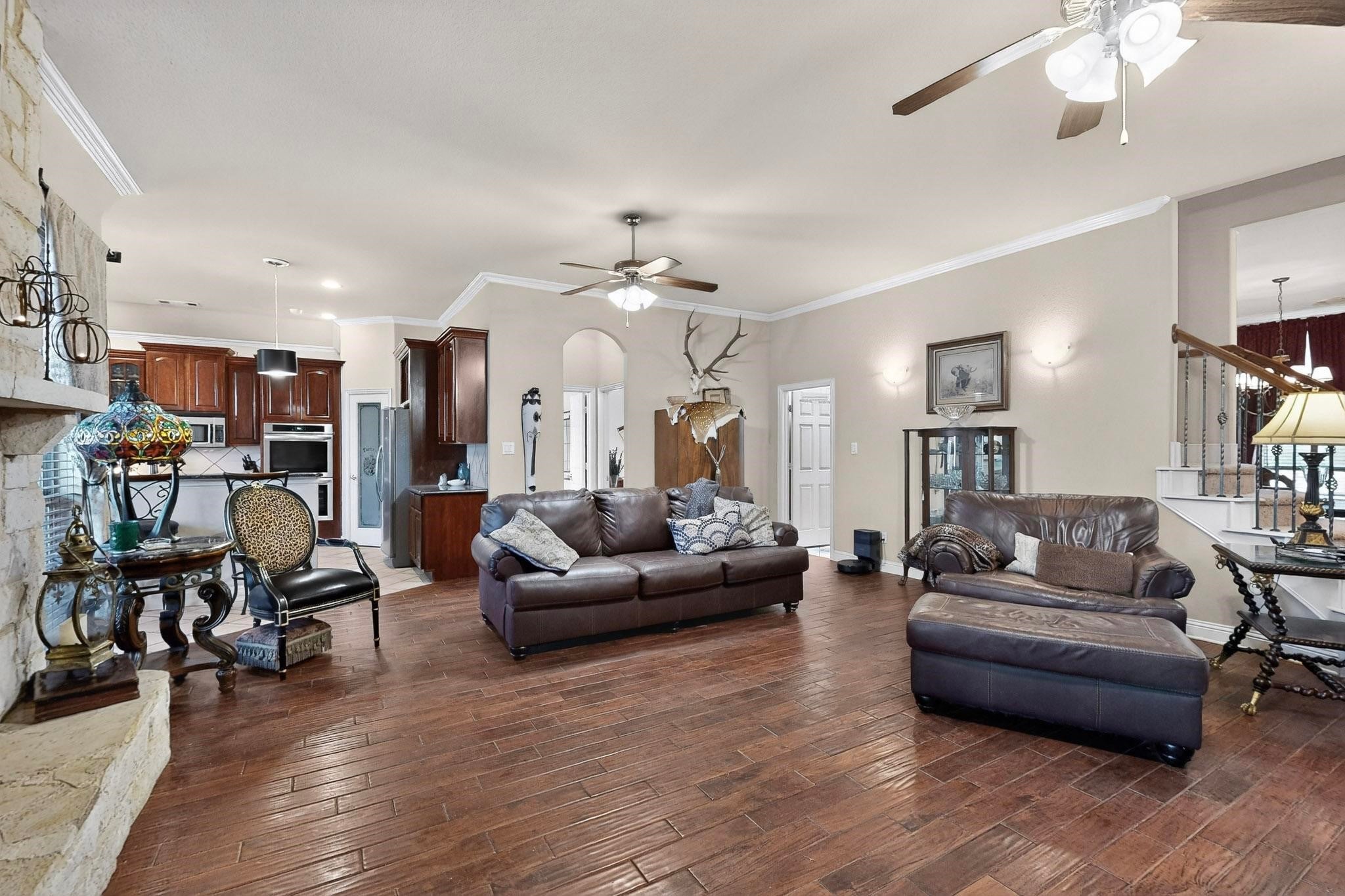 Mansfield, Texas, 76063, United States, 5 Bedrooms Bedrooms, ,3 BathroomsBathrooms,Residential,For Sale,1999232