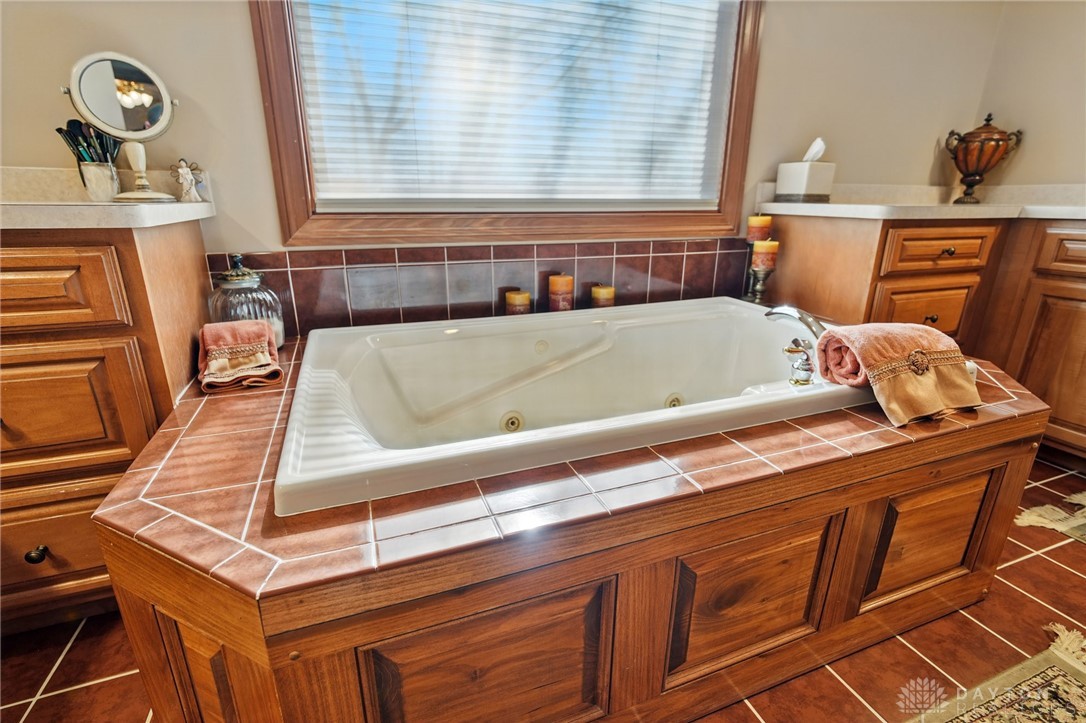 Dayton, Ohio, 45434, United States, 4 Bedrooms Bedrooms, ,5 BathroomsBathrooms,Residential,For Sale,1767935