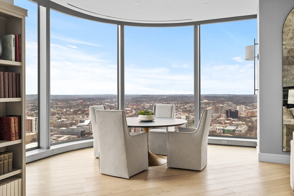 Boston, Massachusetts, 02115, United States, 5 Bedrooms Bedrooms, ,7 BathroomsBathrooms,Residential,For Sale,1688513
