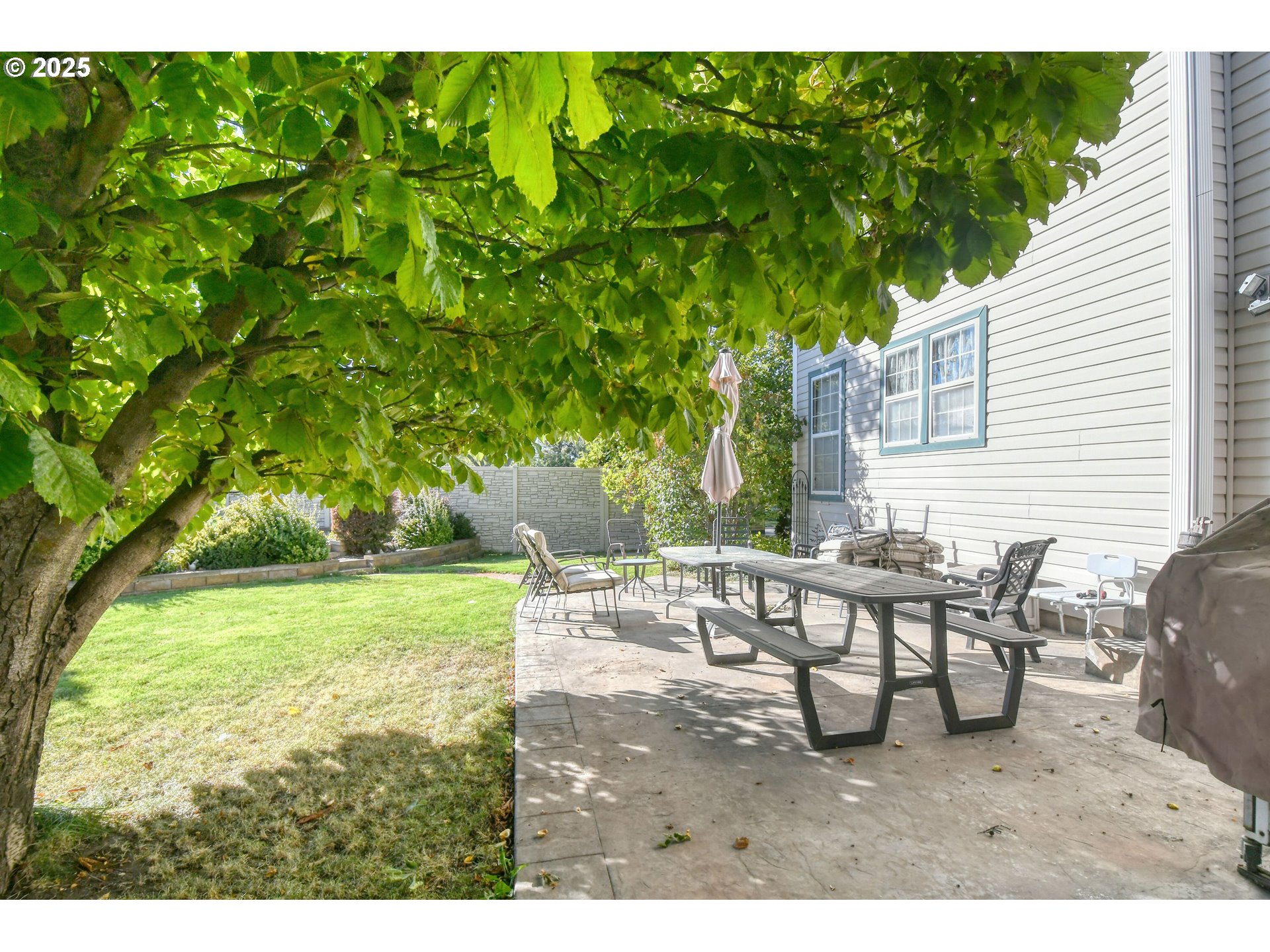 Athena, Oregon, 97813, United States, 3 Bedrooms Bedrooms, ,2 BathroomsBathrooms,Residential,For Sale,1961034