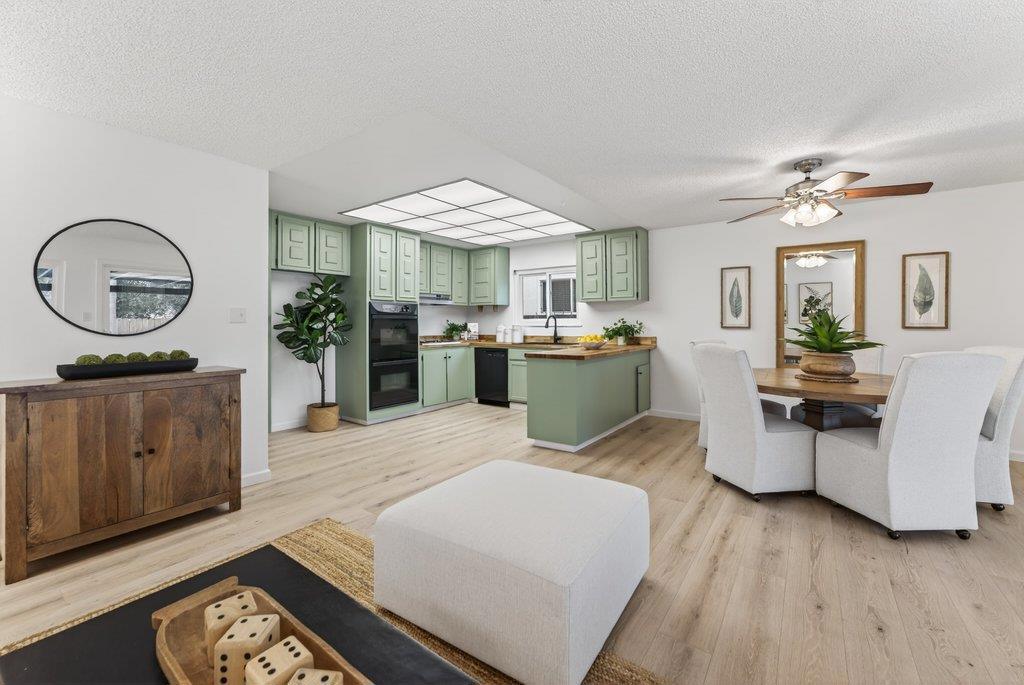 San Jose, California, 95123, United States, 4 Bedrooms Bedrooms, ,2 BathroomsBathrooms,Residential,For Sale,2005959