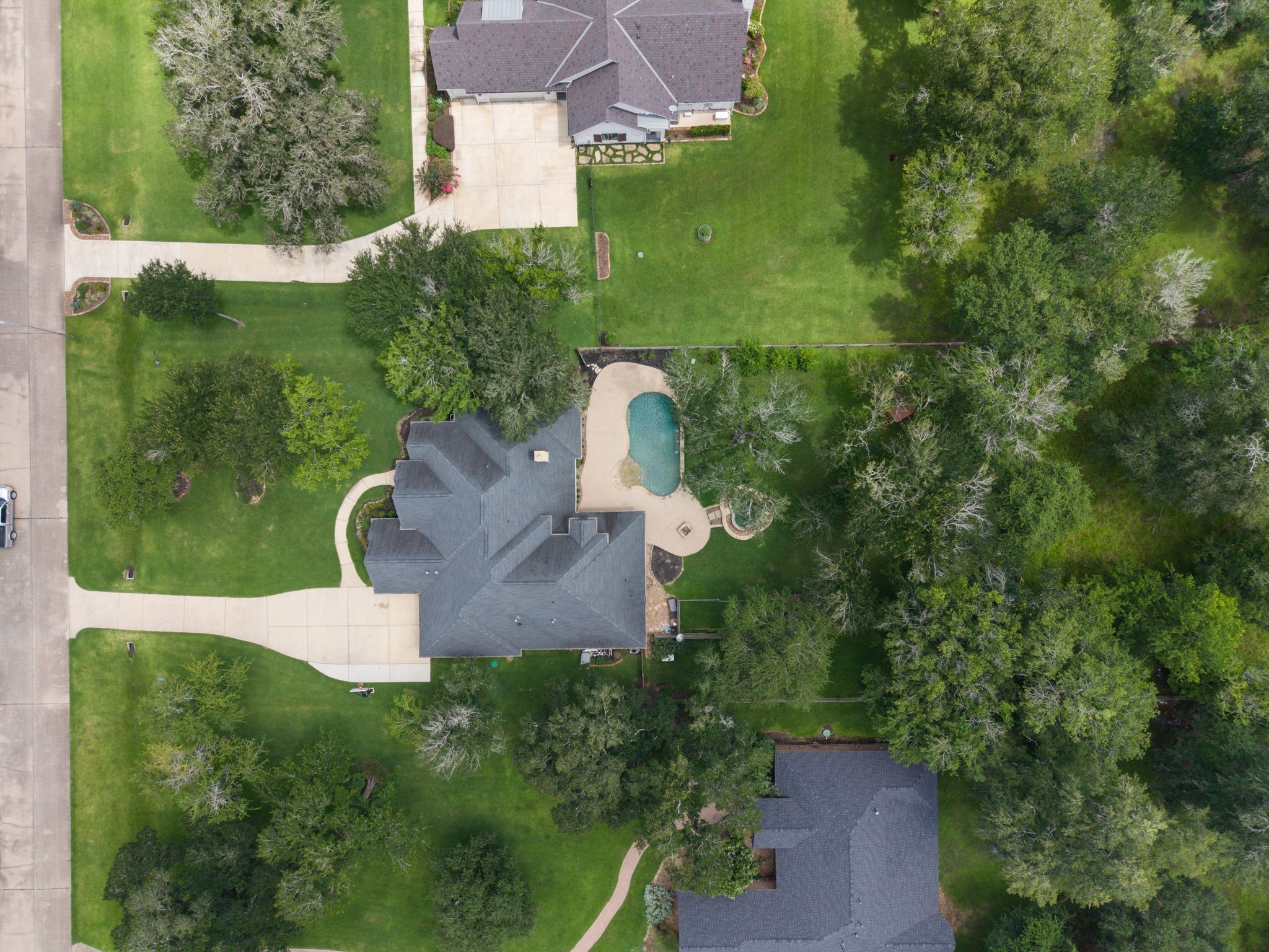  3422 Woodbine Drive - 物件實景
