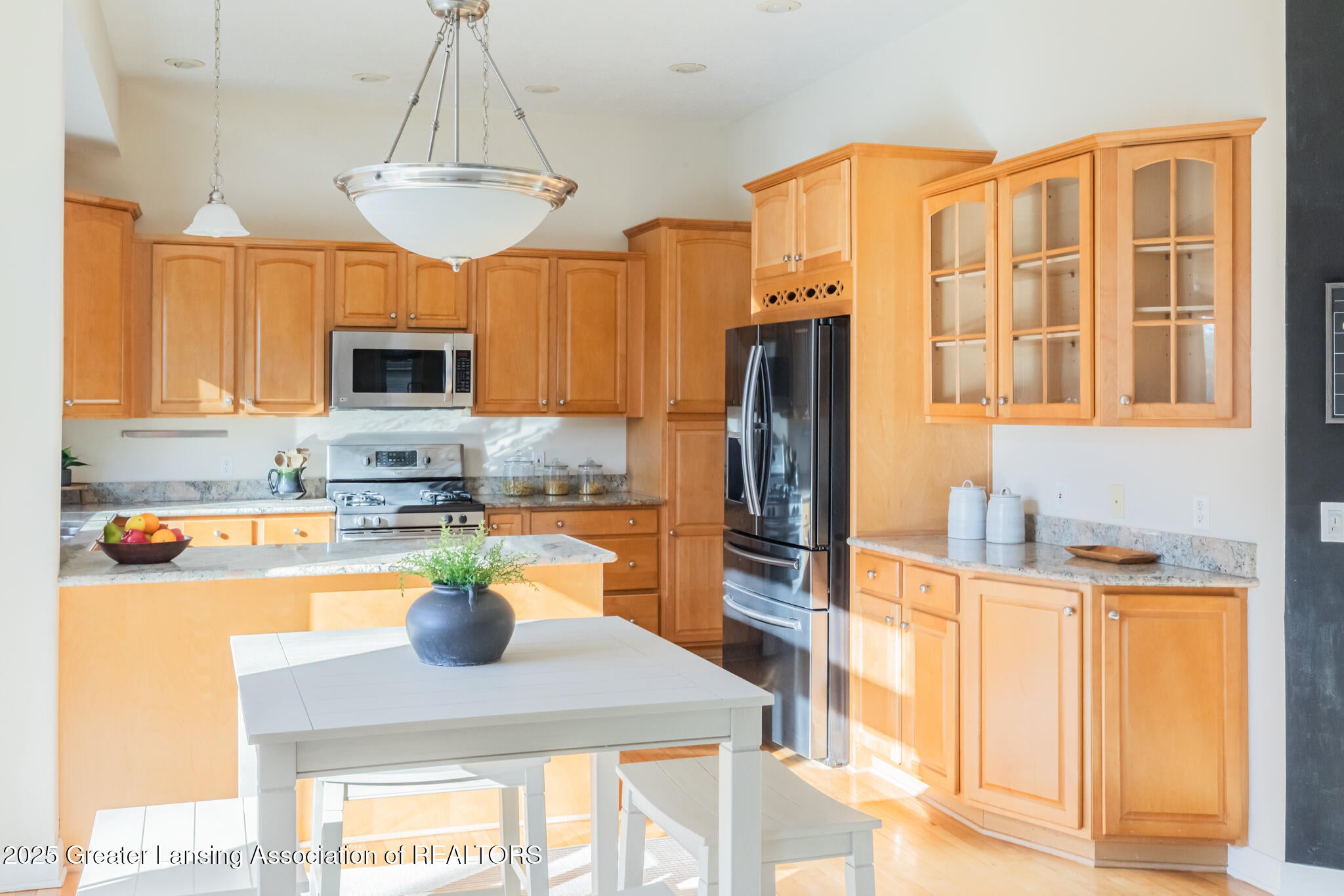 East Lansing, Michigan, 48823, United States, 5 Bedrooms Bedrooms, ,3 BathroomsBathrooms,Residential,For Sale,1991518