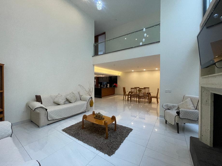 Aguascalientes, Aguascalientes, 20159, Mexico, 5 Bedrooms Bedrooms, ,5 BathroomsBathrooms,Residential,For Sale,1916946