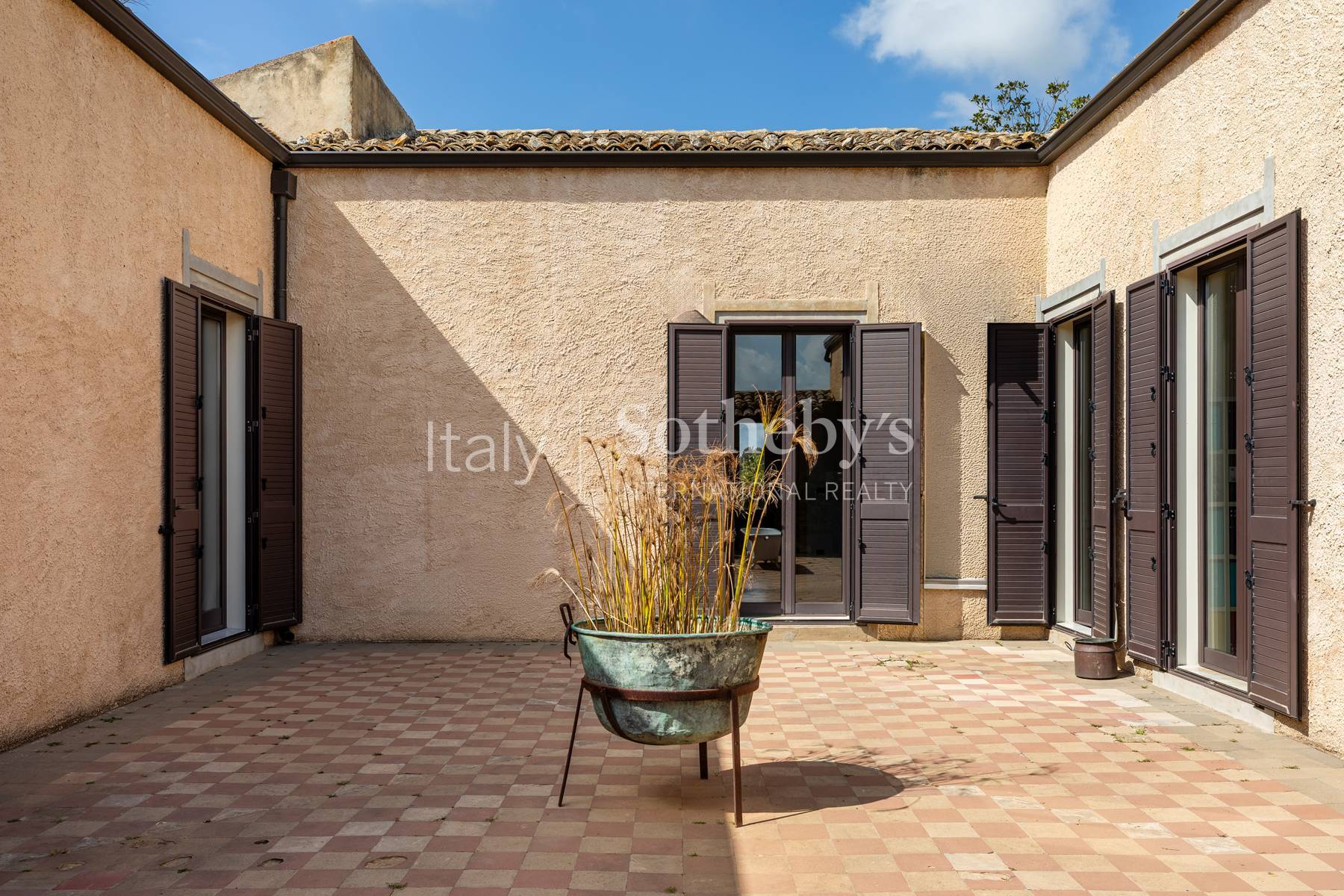  Historic Sicilian wine estate with vineyards and olive grove - 物件實景