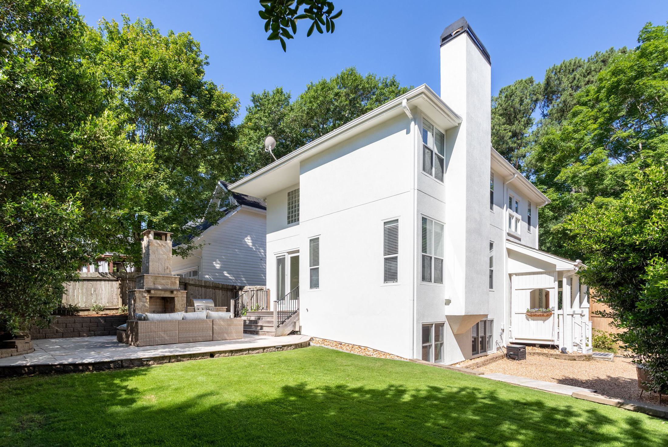  Beautifully Renovated Residence in Brookhaven Fields - 物件實景