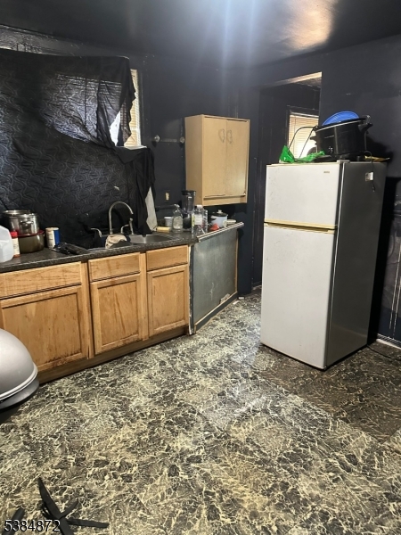 Irvington Twp., New Jersey, 07111, United States, 6 Bedrooms Bedrooms, ,4 BathroomsBathrooms,Residential,For Sale,1947988