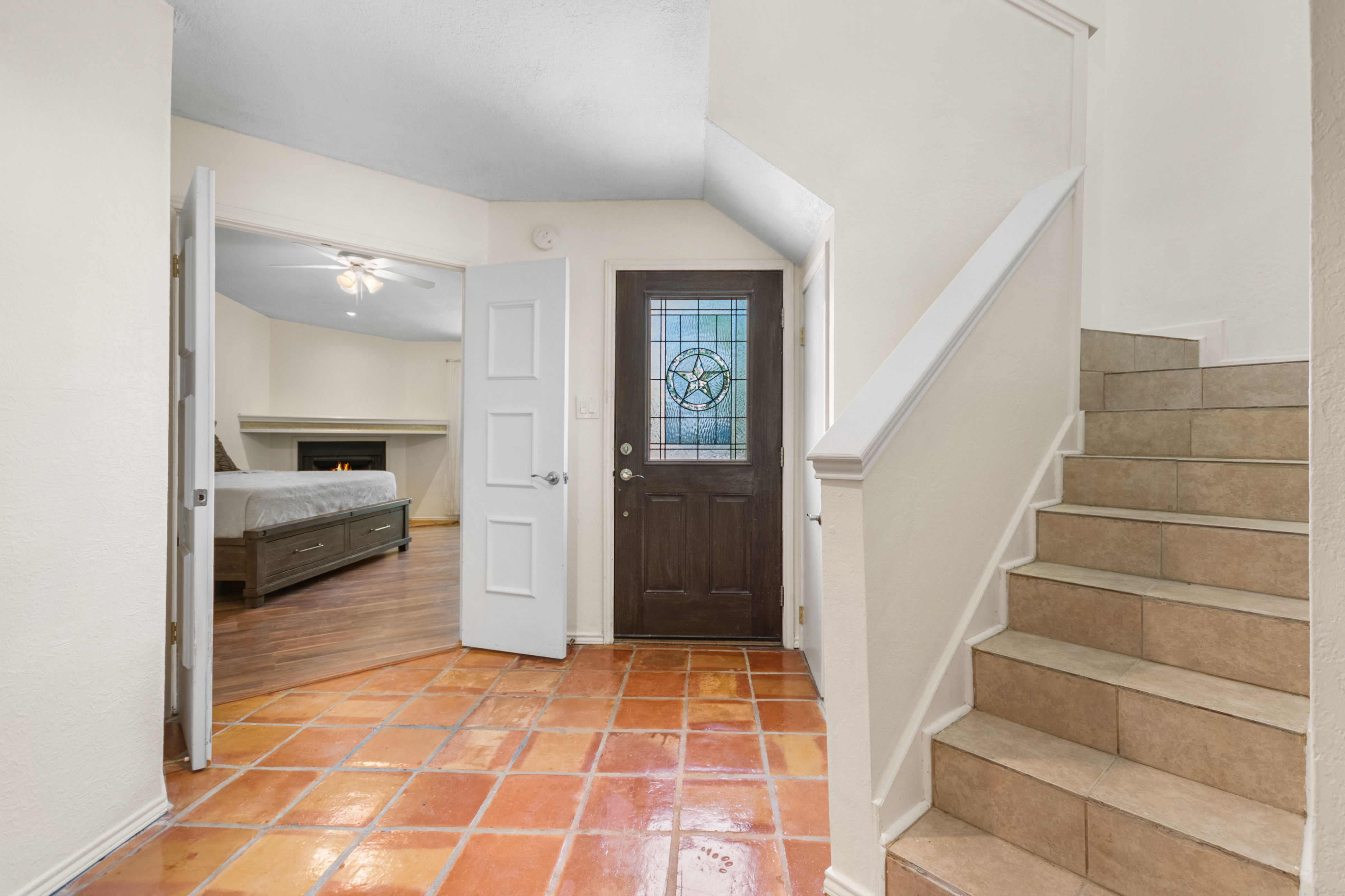  Charming Hill Country Home - 物件實景