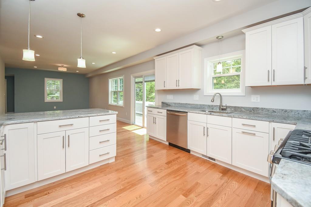 Saugus, Massachusetts, 01906, United States, 4 Bedrooms Bedrooms, ,3 BathroomsBathrooms,Residential,For Sale,1937803