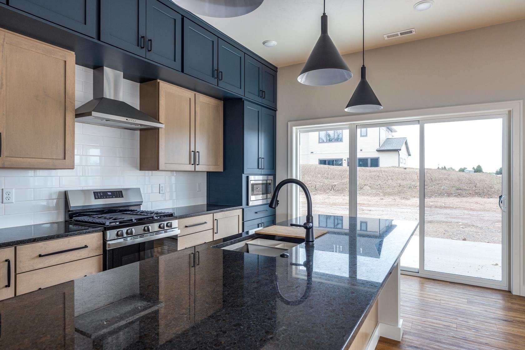 Kimberly, Wisconsin, 54136, United States, 4 Bedrooms Bedrooms, ,3 BathroomsBathrooms,Residential,For Sale,1980690