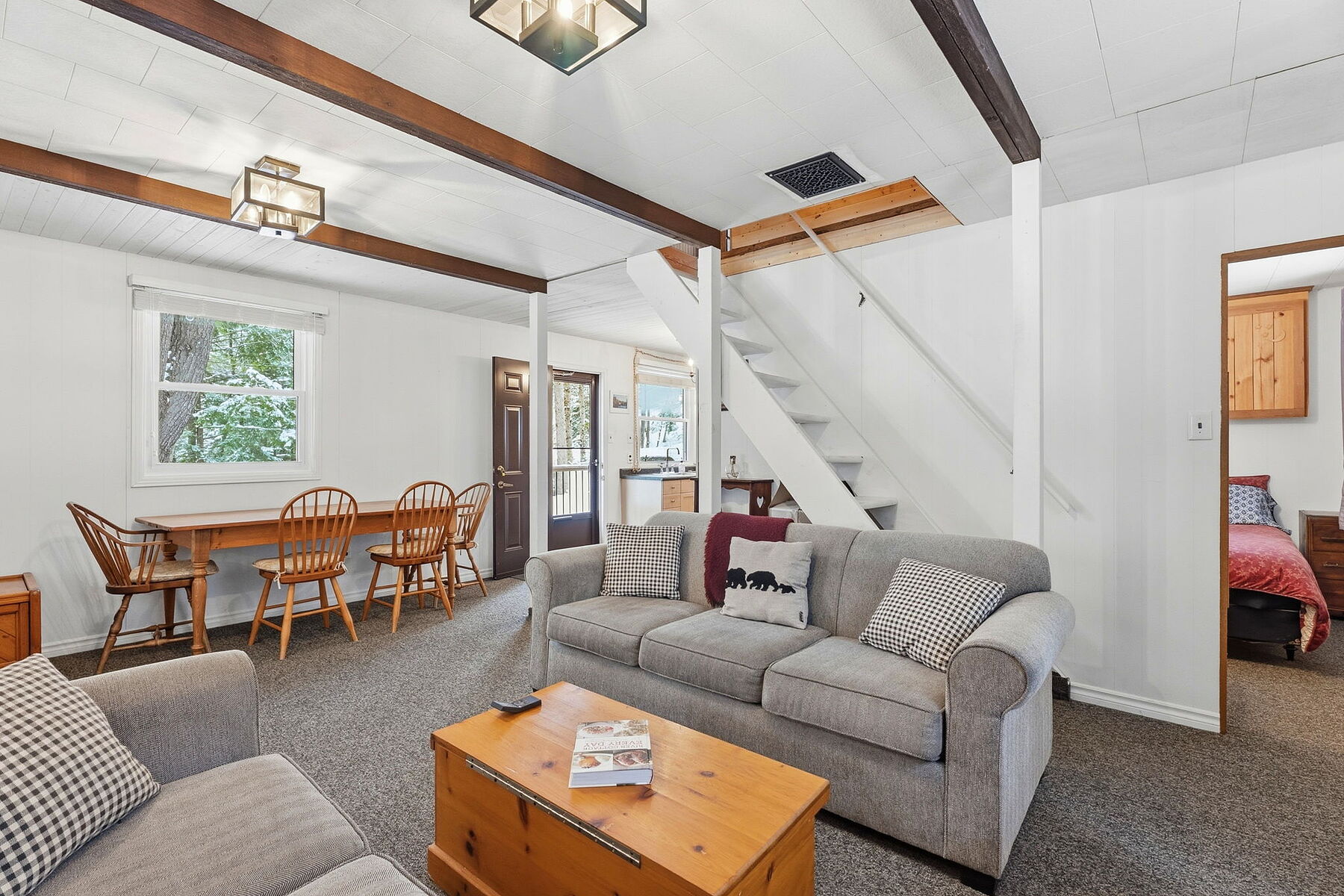  Serene Irondale River Cottage - 物件實景