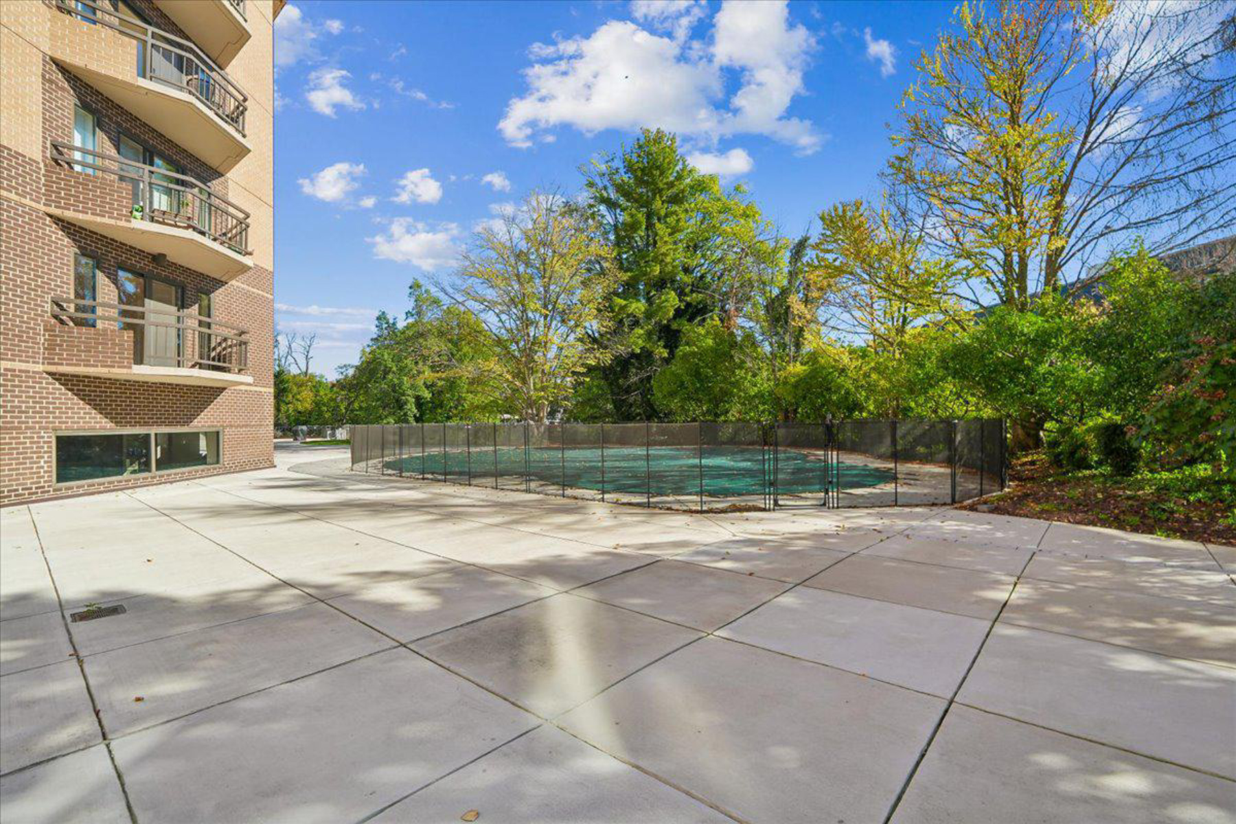  2111 Wisconsin Avenue NW, Washington, DC, 20007 - 物件實景